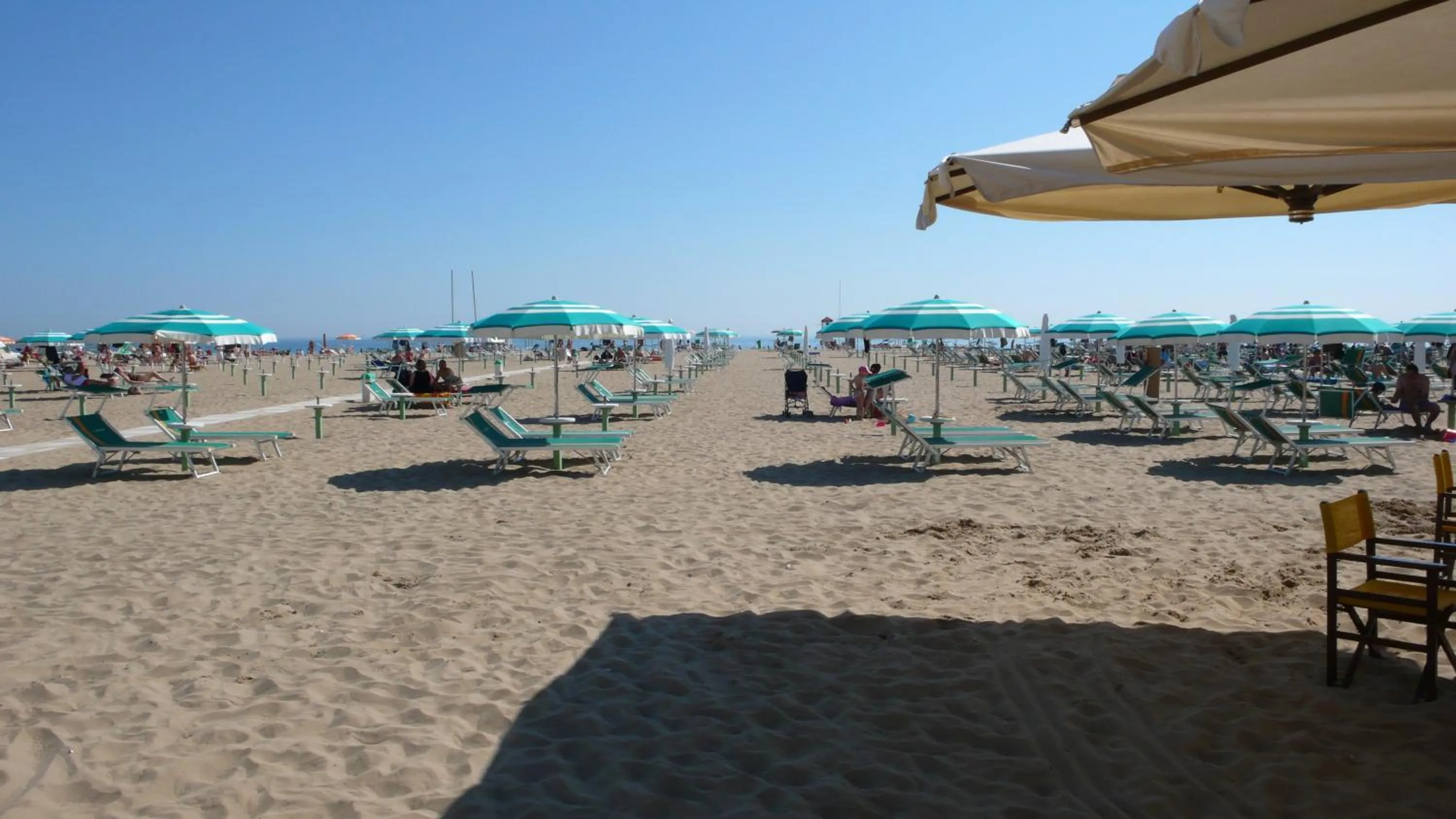 Beach in Hotel Vistamare