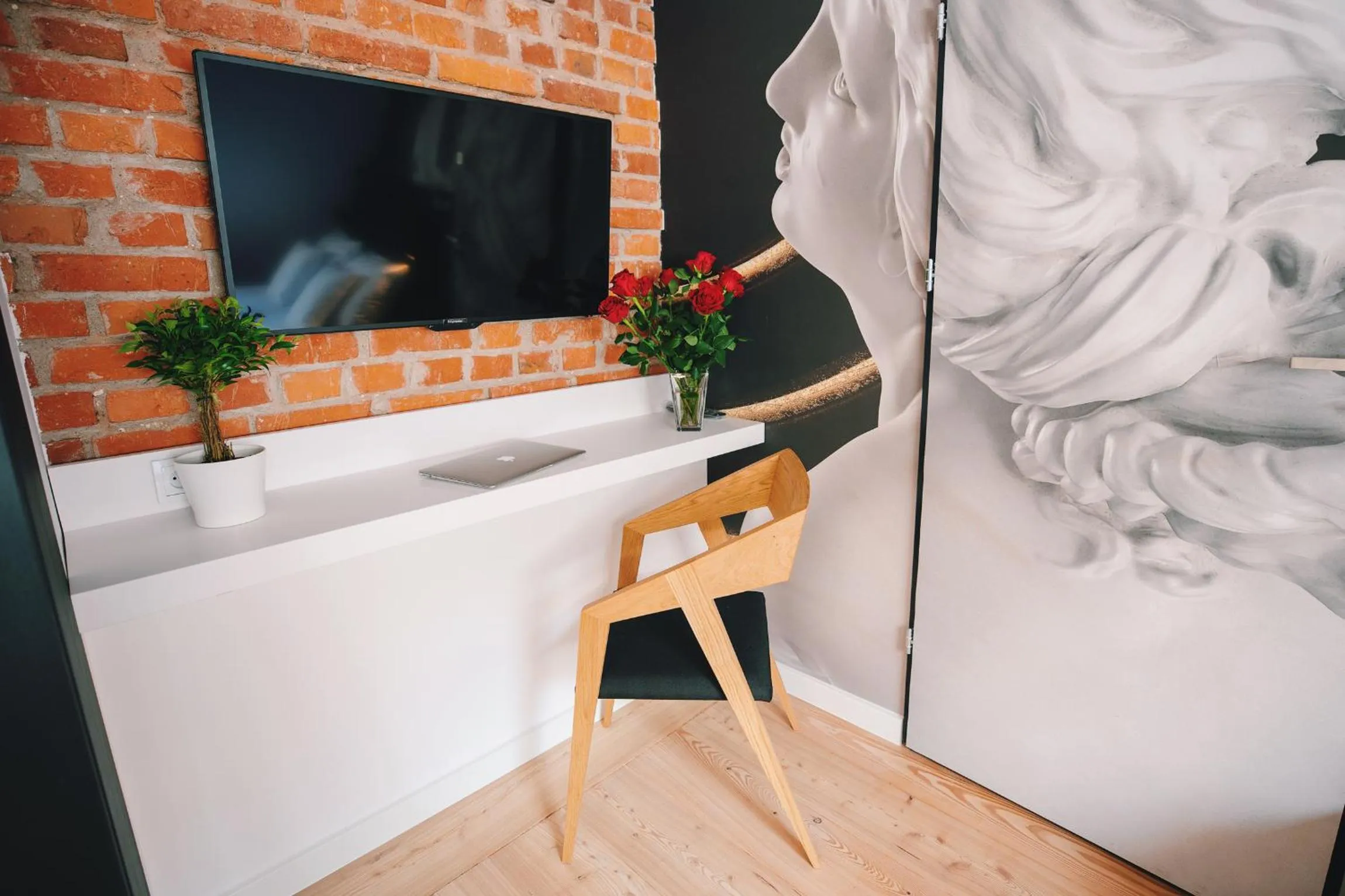 TV and multimedia in Apartamenty Schoeps Residence by Noclegi Renters