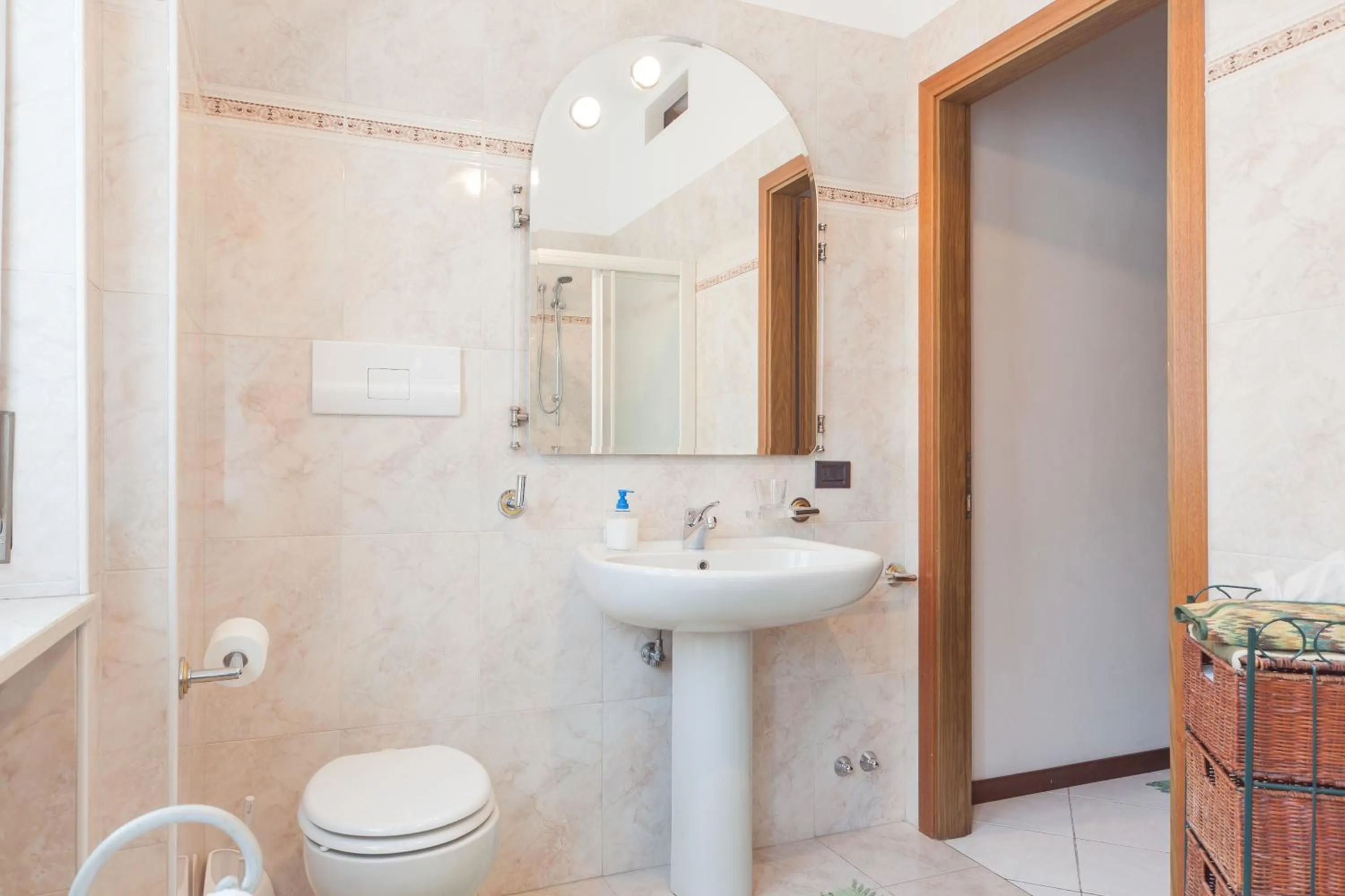 Toilet in Al Quadrifoglio Bed & Breakfast