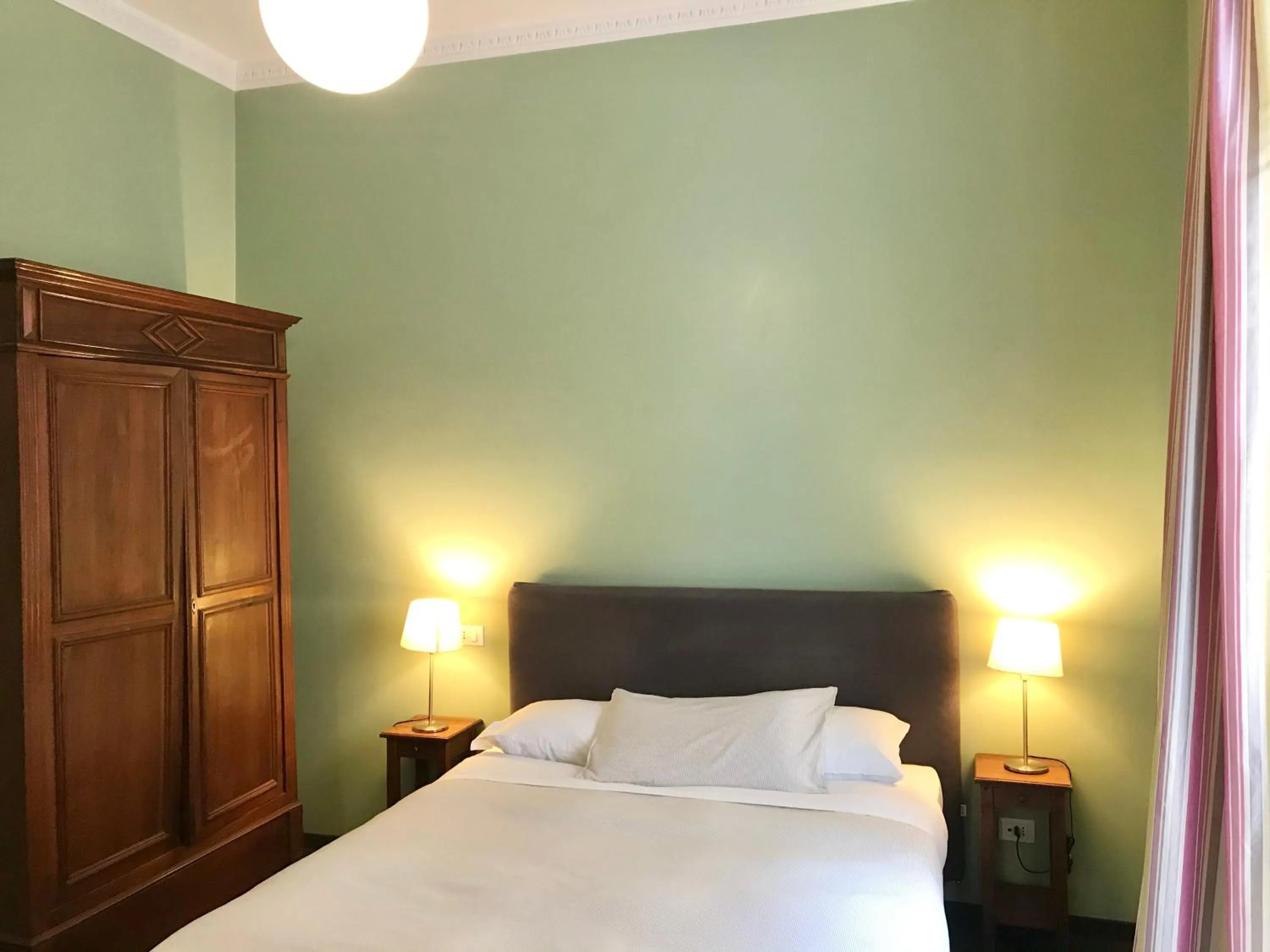 Bedroom, Bed in B&B Santi Quattro Al Colosseo