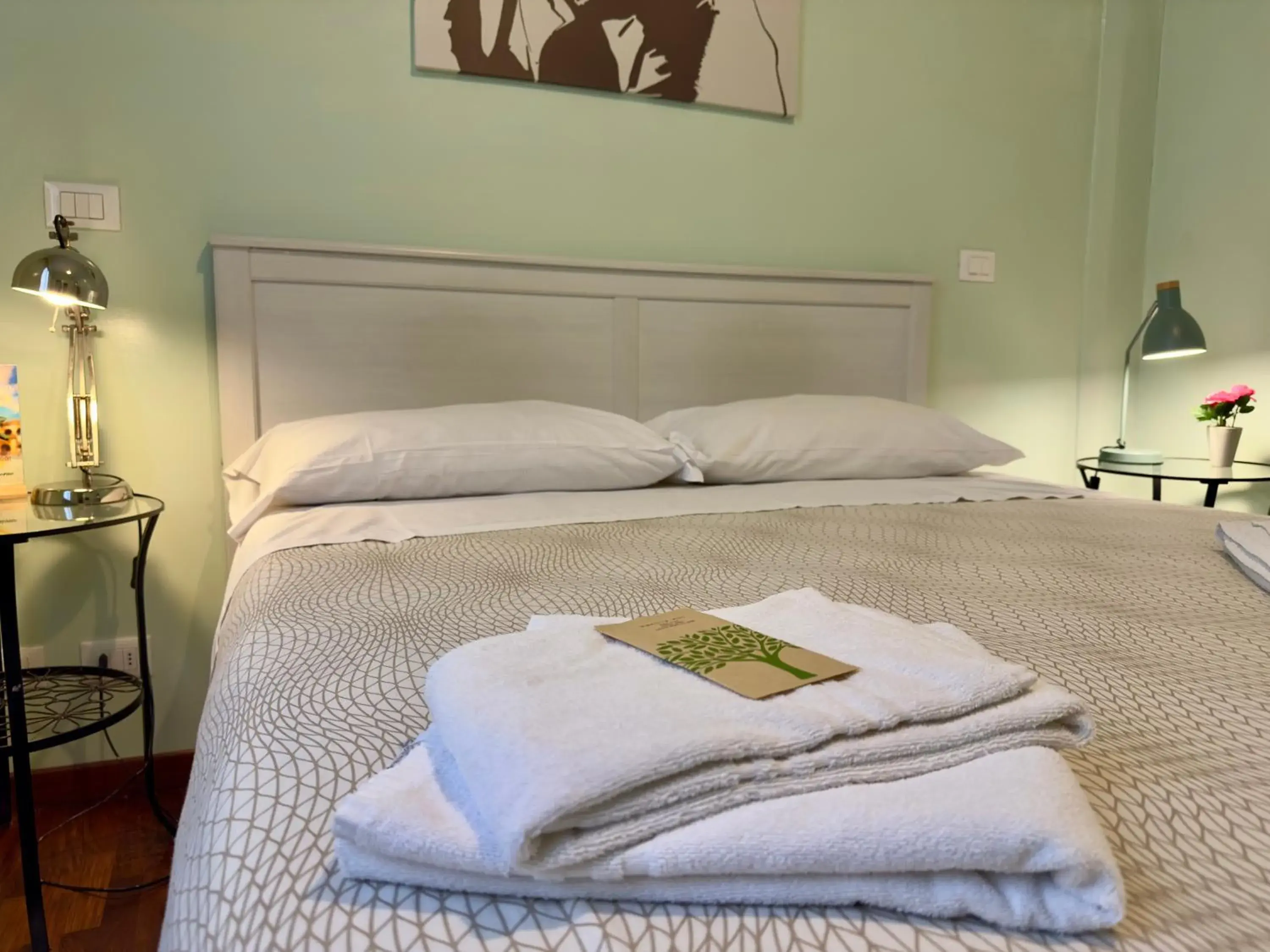 Classic Double Room - Annex in B&B Santi Quattro Al Colosseo Classic Double Room - Annex in B&B Santi Quattro Al Colosseo