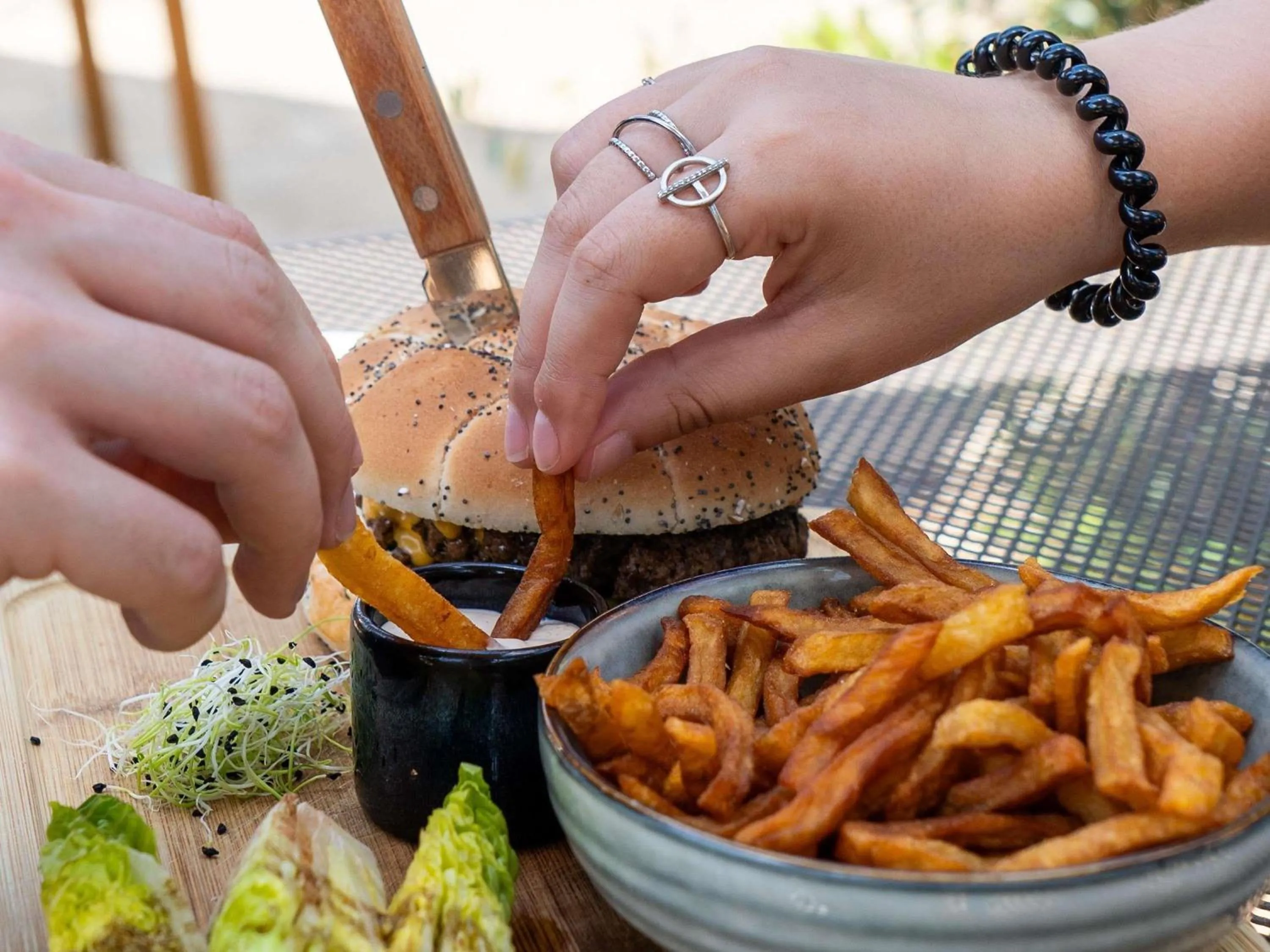 Restaurant/places to eat in Novotel Rouen Sud Zenith Parc Expo