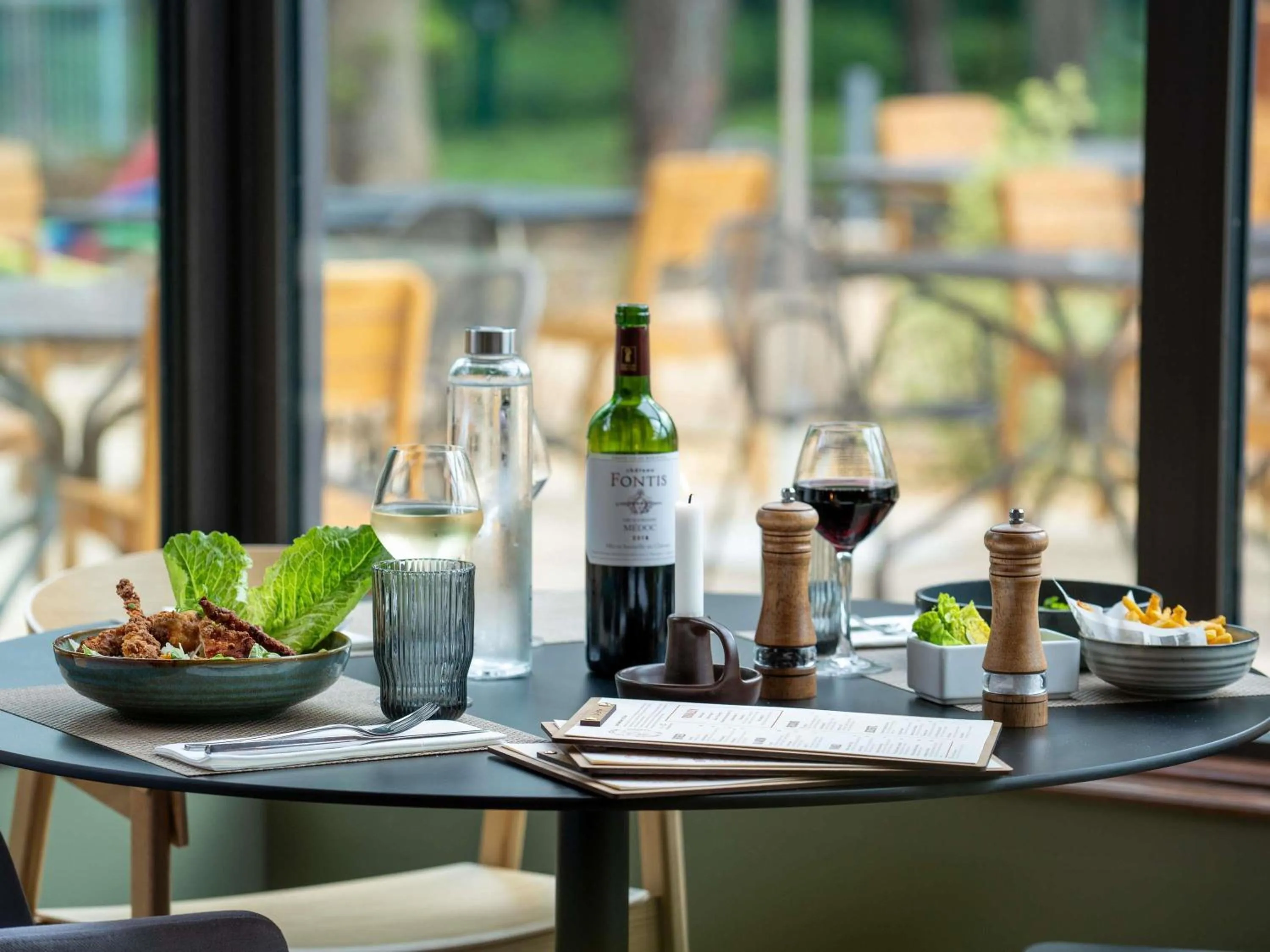 Restaurant/places to eat in Novotel Rouen Sud Zenith Parc Expo