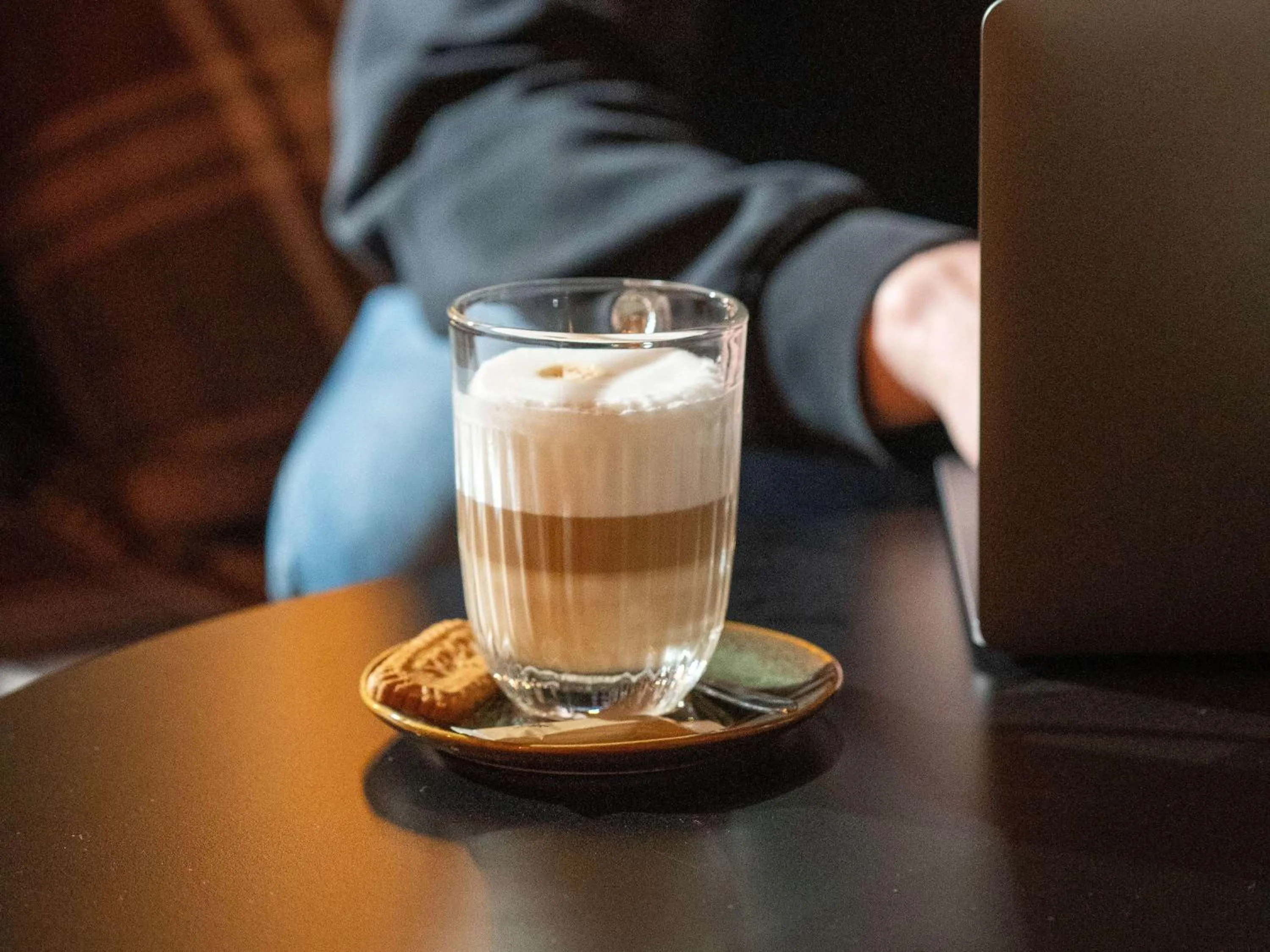 Lounge or bar in Novotel Rouen Sud
