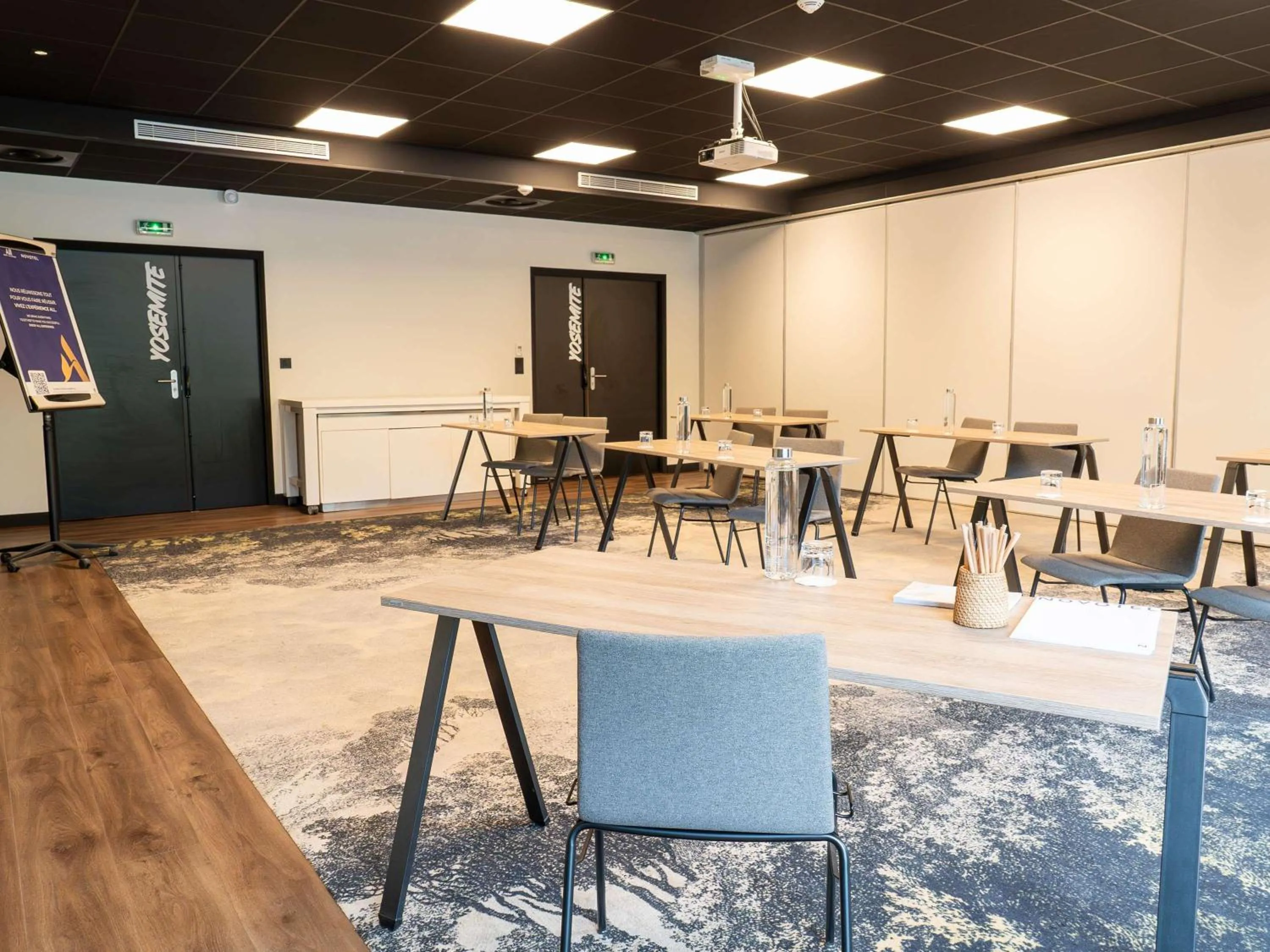 Meeting/conference room in Novotel Rouen Sud