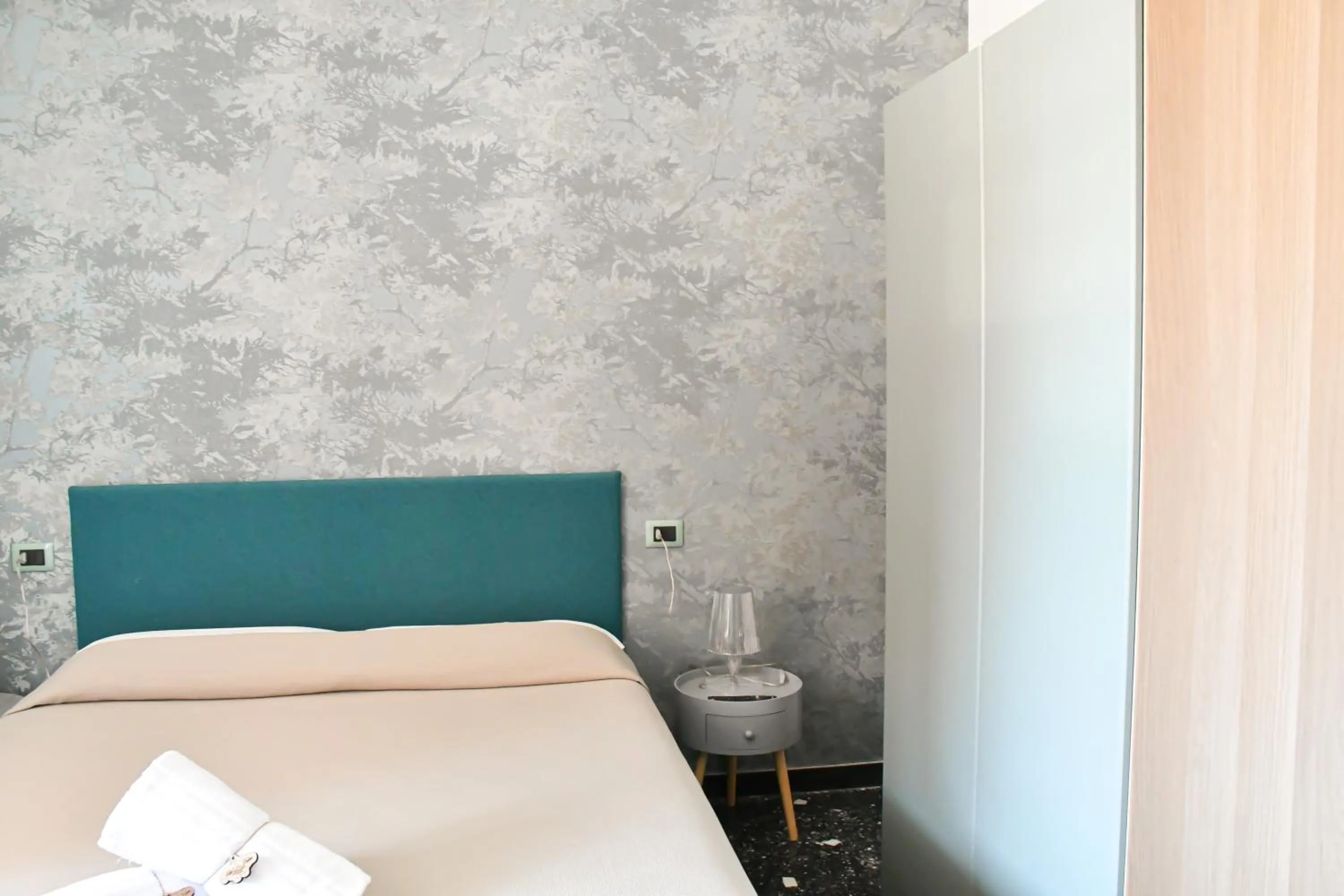 Photo of the whole room, Bed in Hotel Le Palme