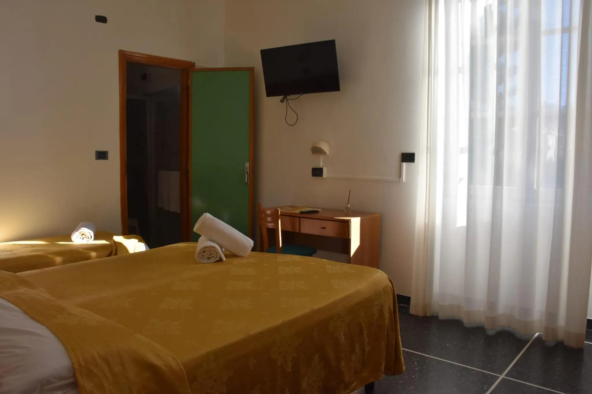 Triple Room in Hotel Le Palme