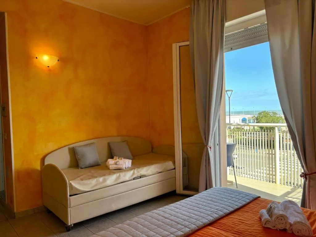 Bed in Residence Summer Dream