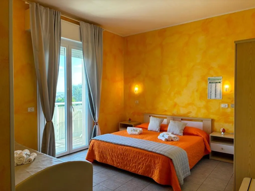Bed in Residence Summer Dream