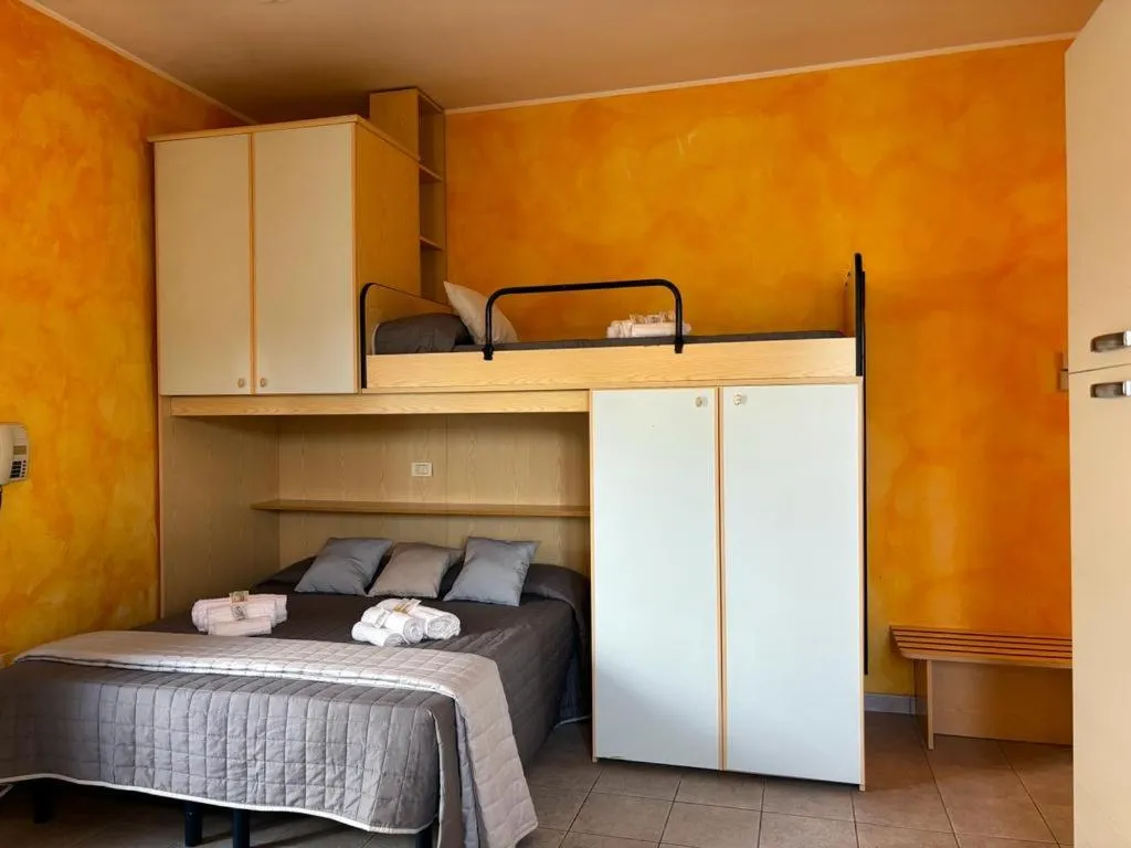 Bed in Residence Summer Dream