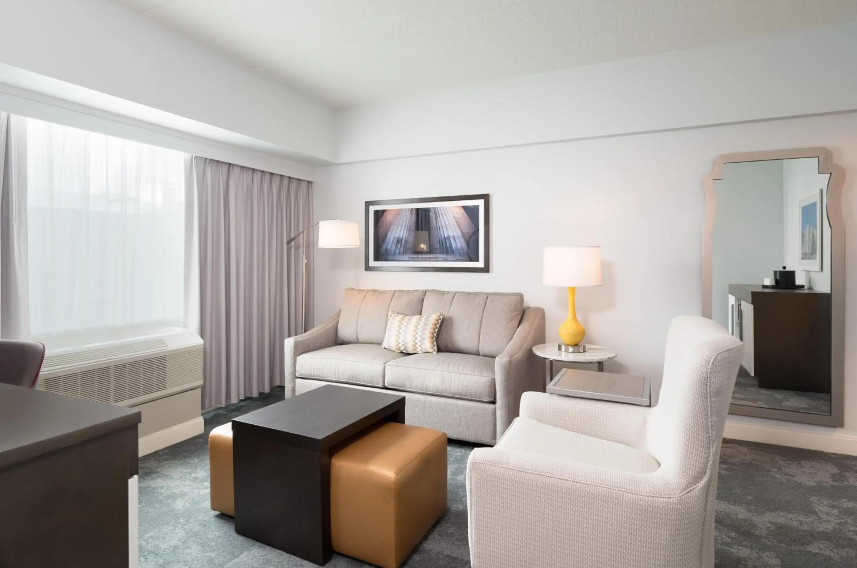 Living room in Hampton Inn Philadelphia Center City-Convention Center Living room in Hampton Inn Philadelphia Center City-Convention Center