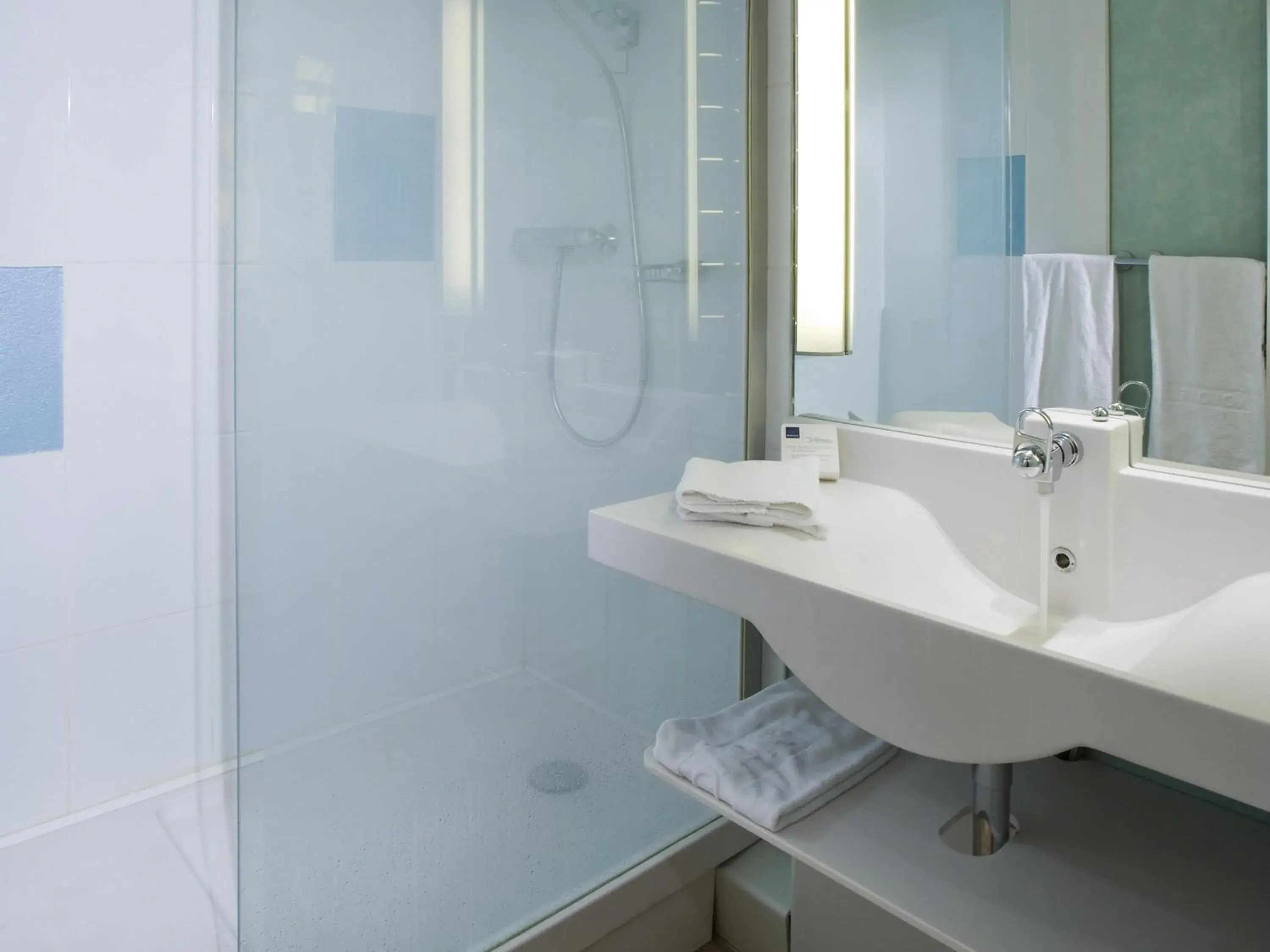 Bedroom in Novotel Clermont-Ferrand Bedroom in Novotel Clermont-Ferrand