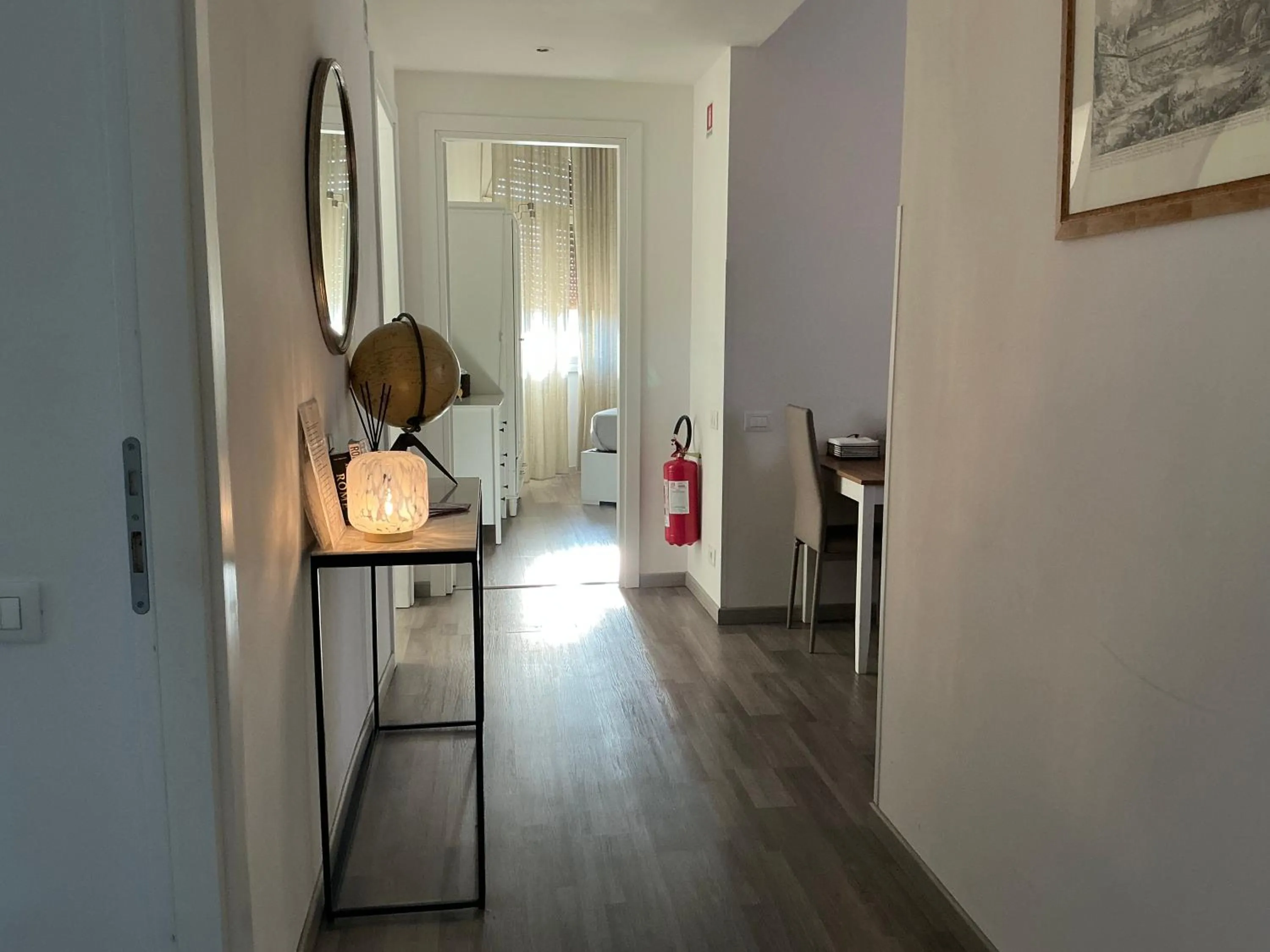 Photo of the whole room in Enjoy Vatican