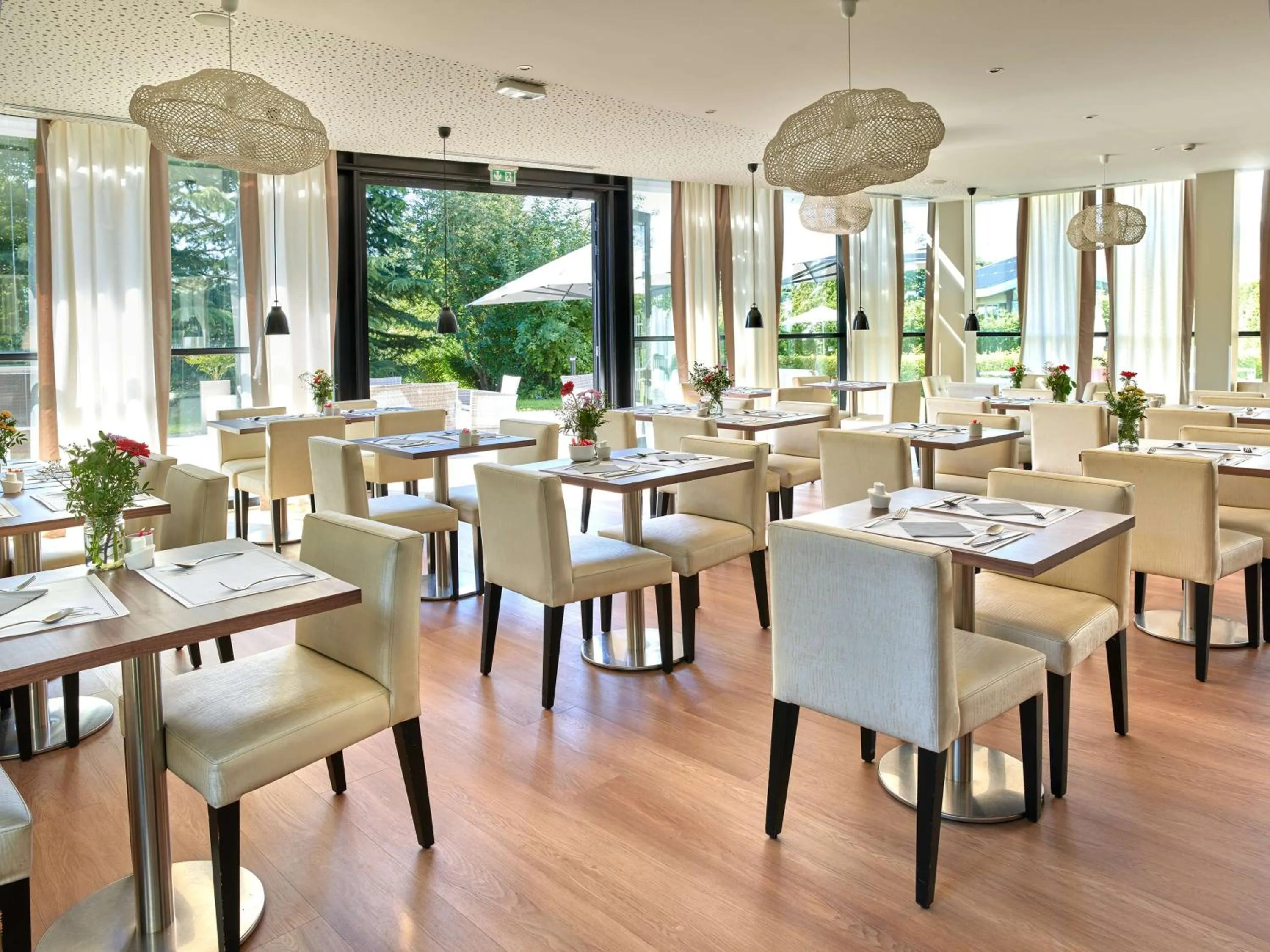 Breakfast in Best Western Plus Metz Technopole