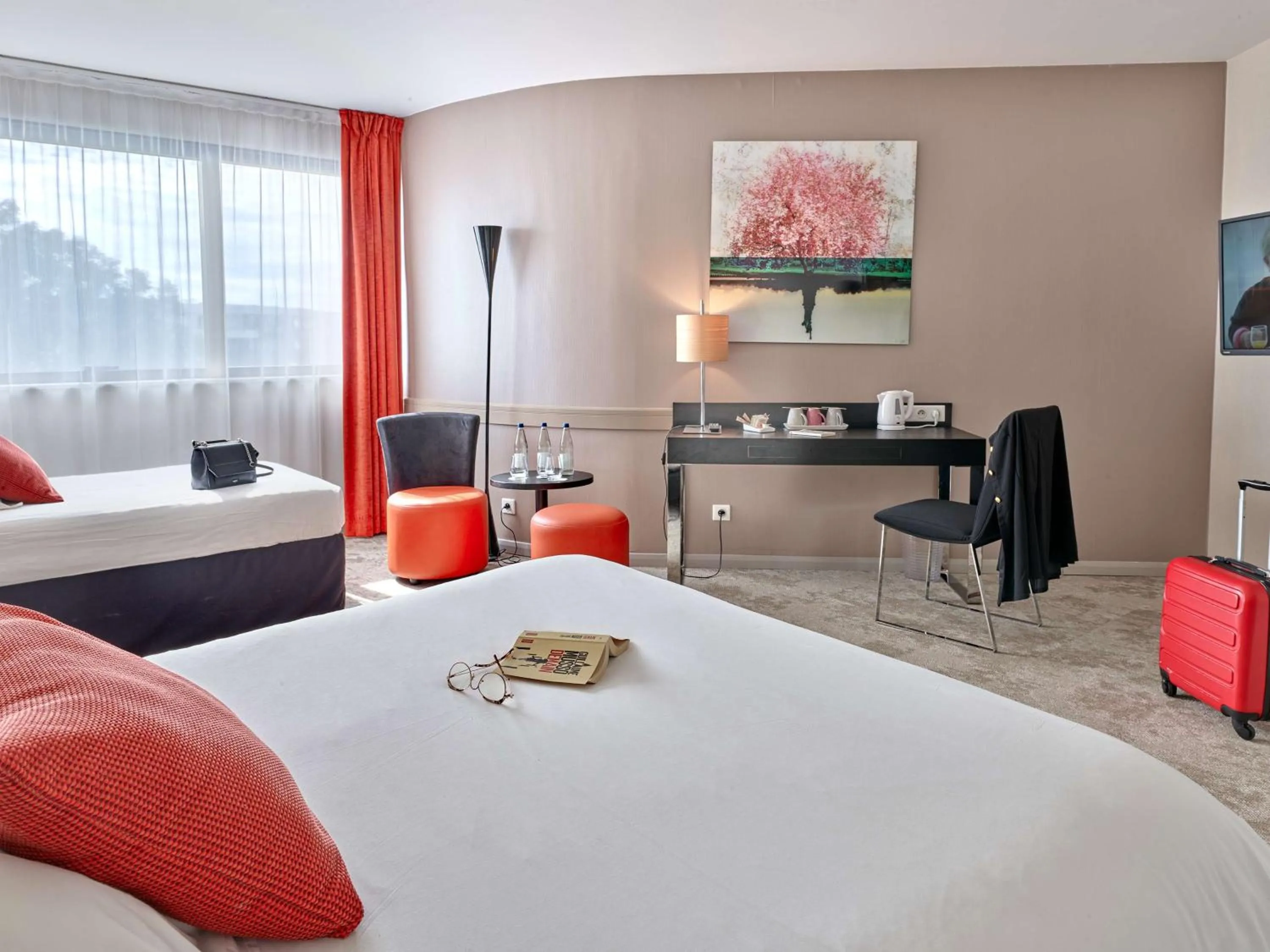 Bedroom, Bed in Best Western Plus Metz Technopole