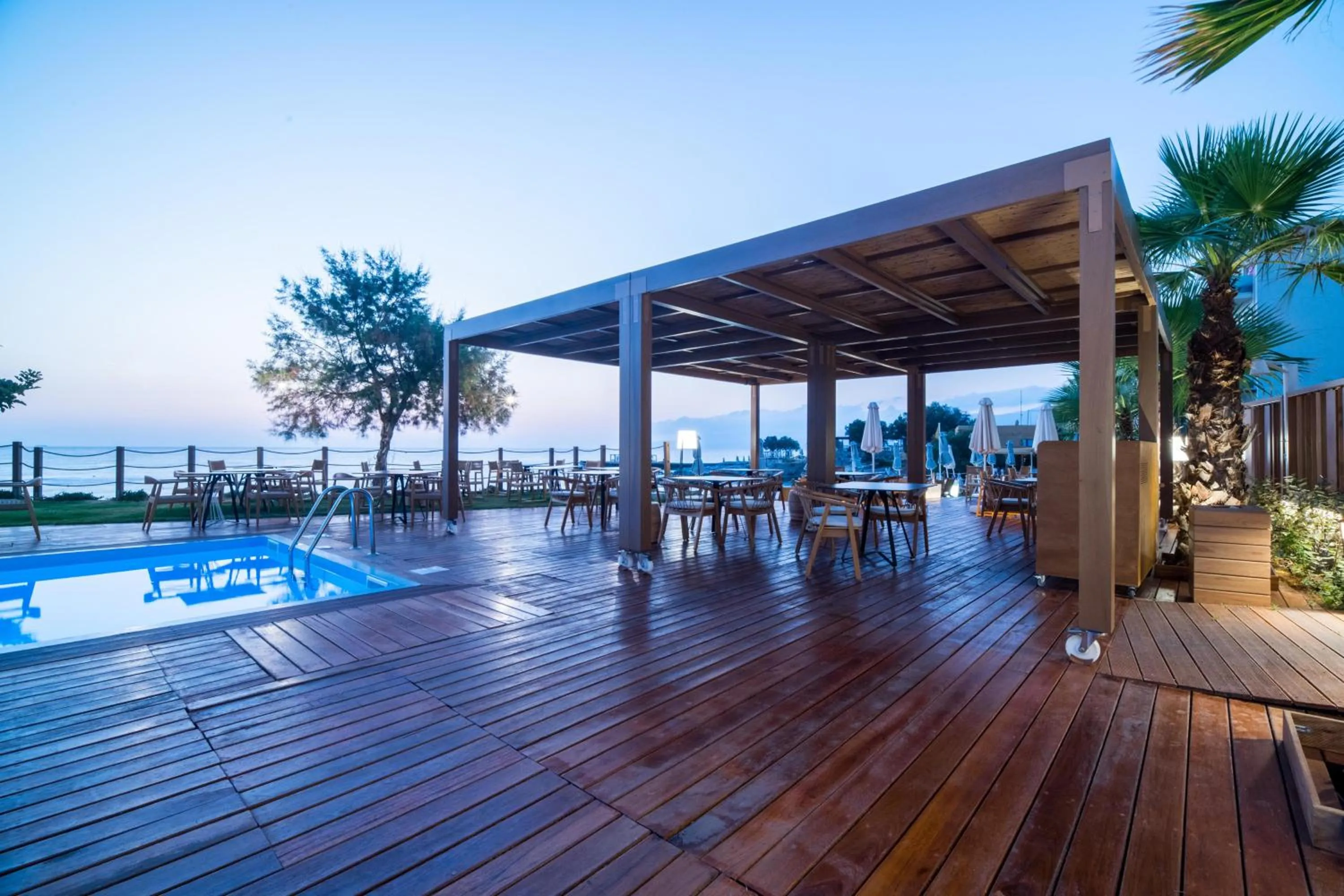 Restaurant/places to eat in AKASHA Beach Hotel & Spa