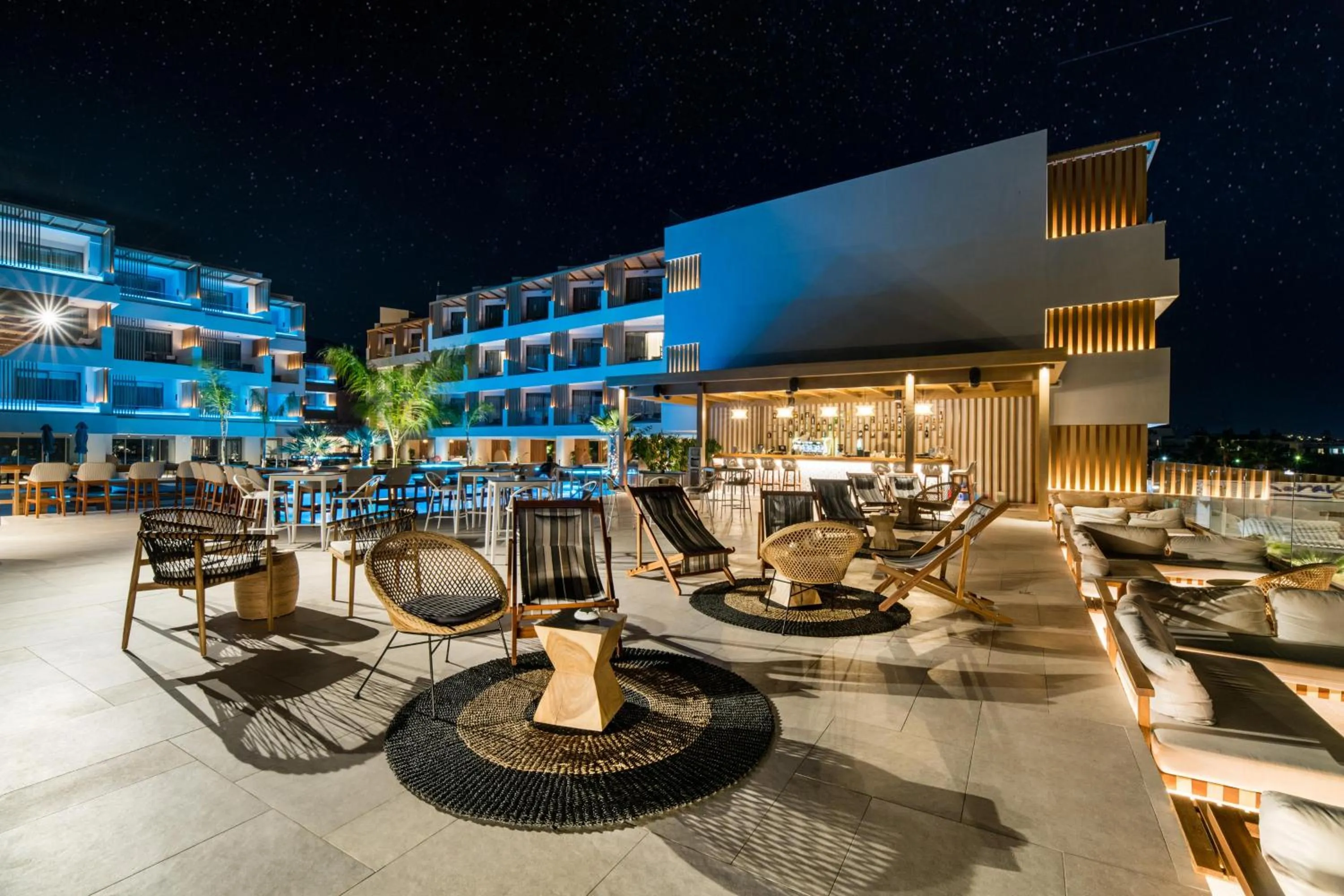 Lounge or bar in AKASHA Beach Hotel & Spa