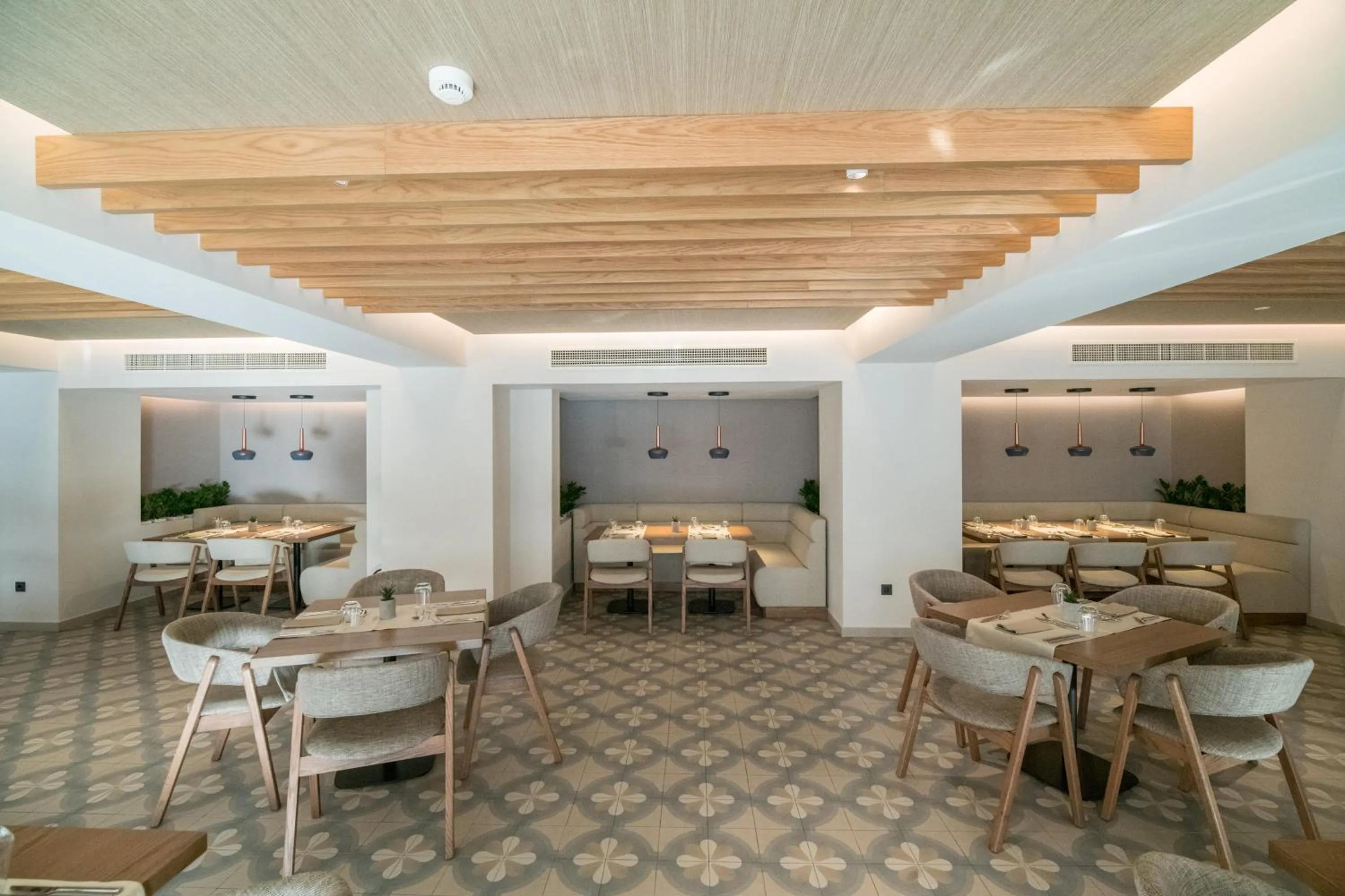 Restaurant/places to eat in AKASHA Beach Hotel & Spa