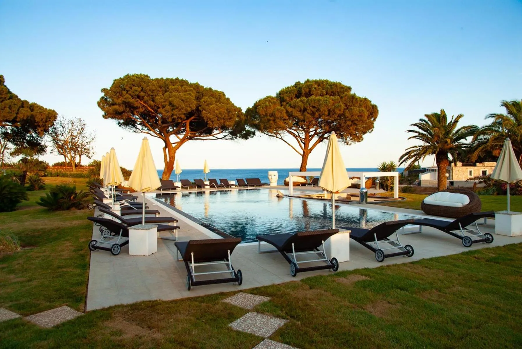 Swimming pool in Resort Capo Bianco