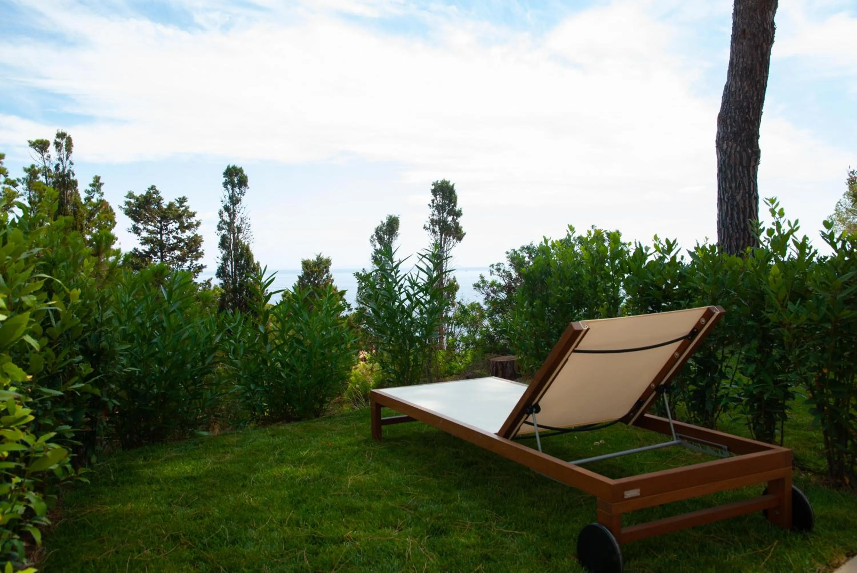 Garden in Resort Capo Bianco