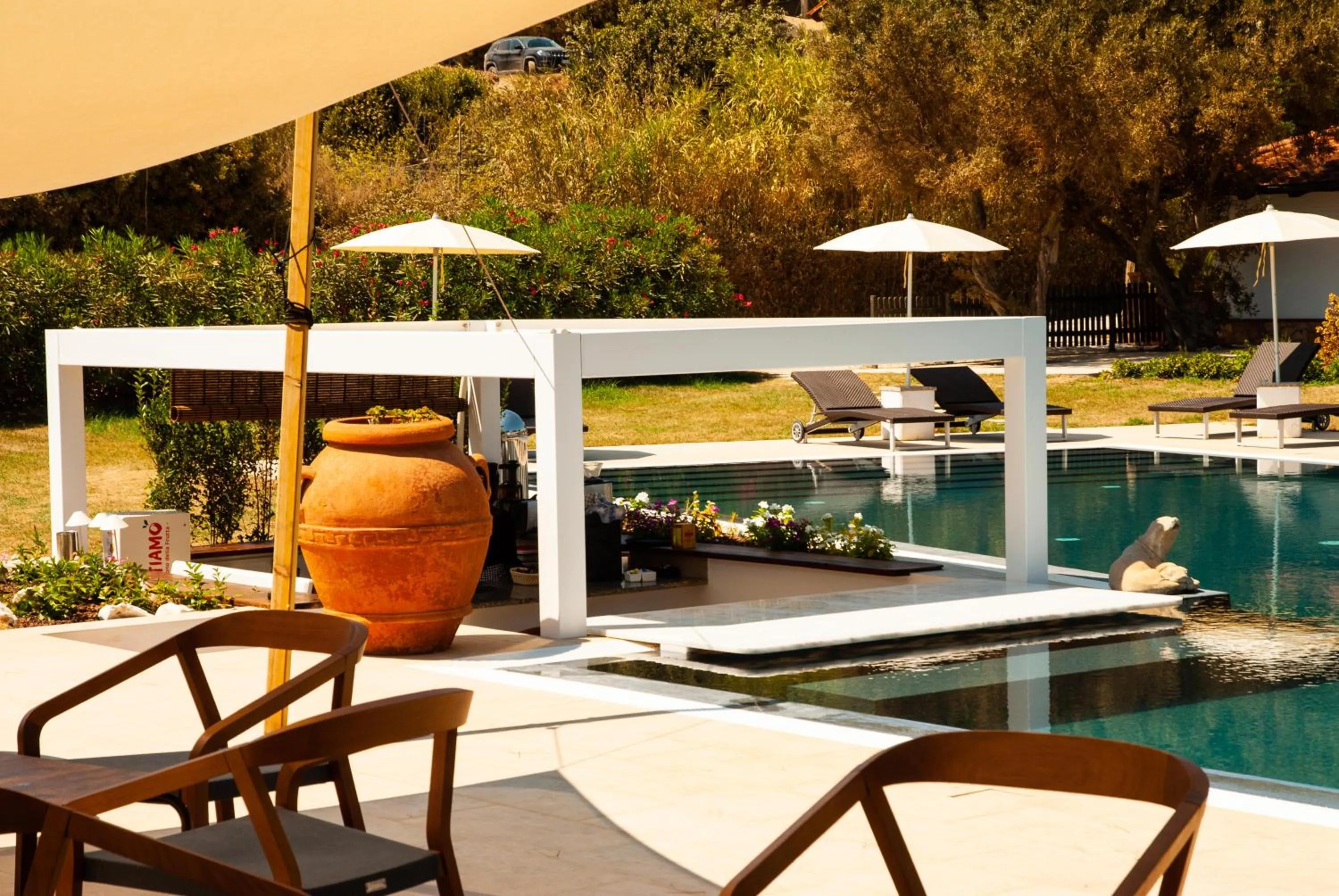 Restaurant/places to eat in Resort Capo Bianco