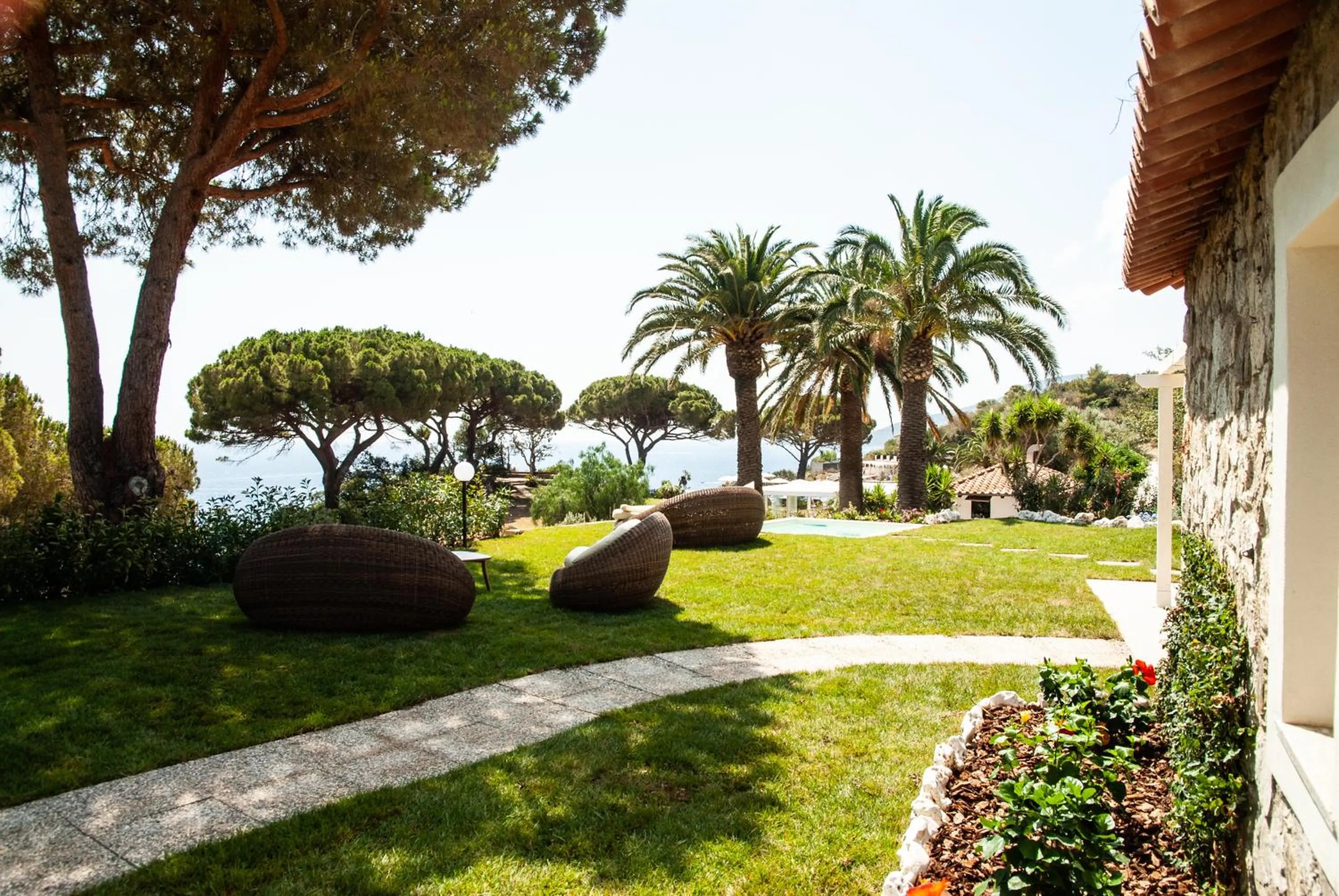 Garden in Resort Capo Bianco