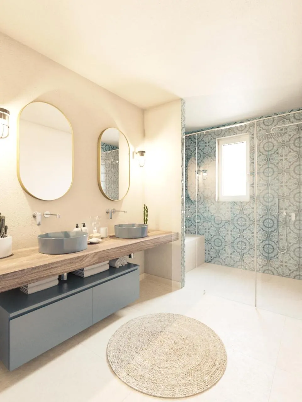 Shower in Resort Capo Bianco