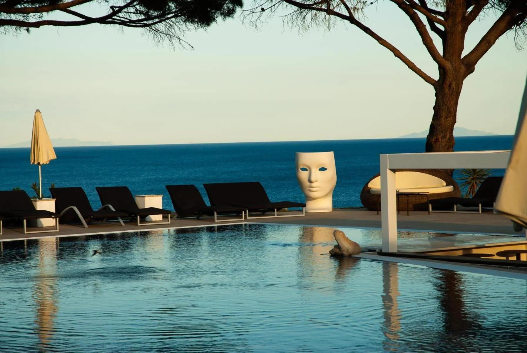 Swimming pool in Resort Capo Bianco