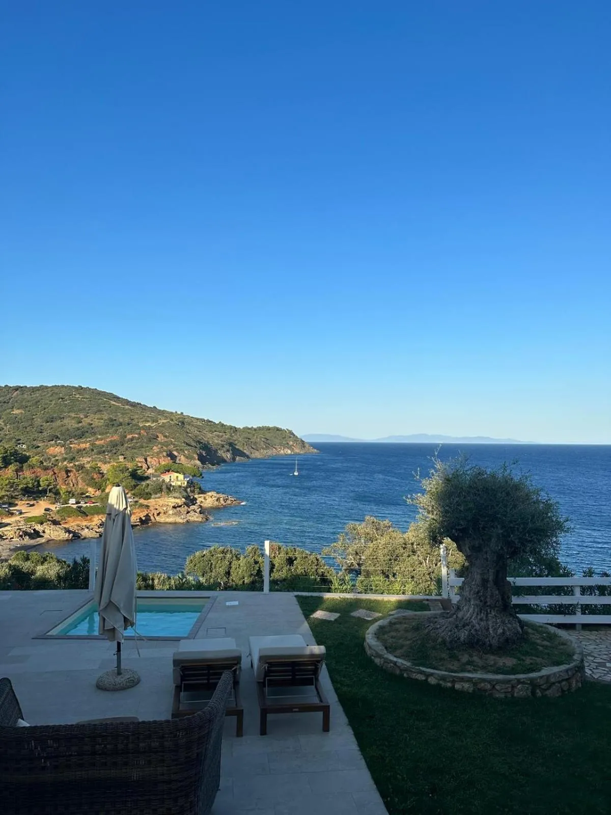 Garden in Resort Capo Bianco
