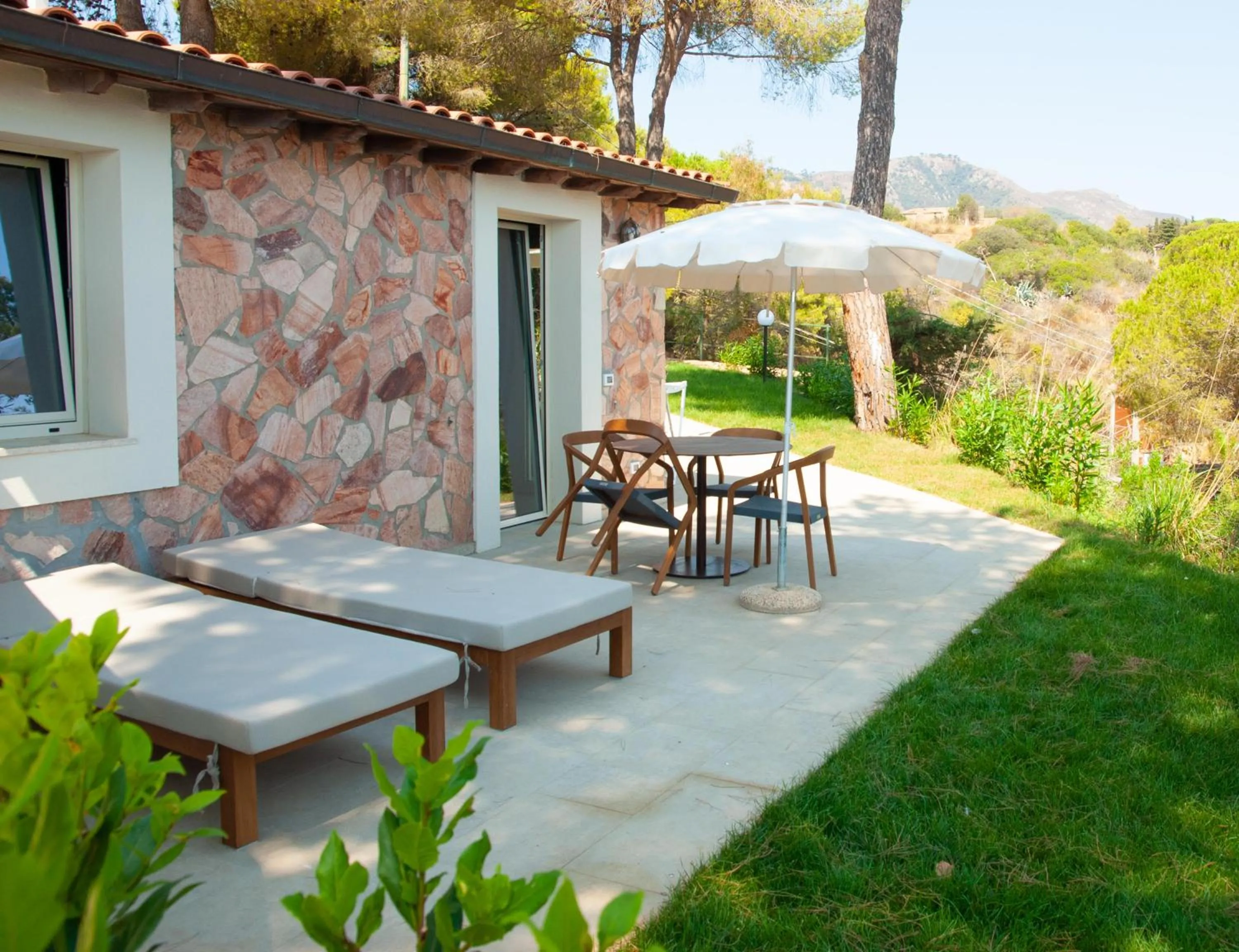 Garden in Resort Capo Bianco