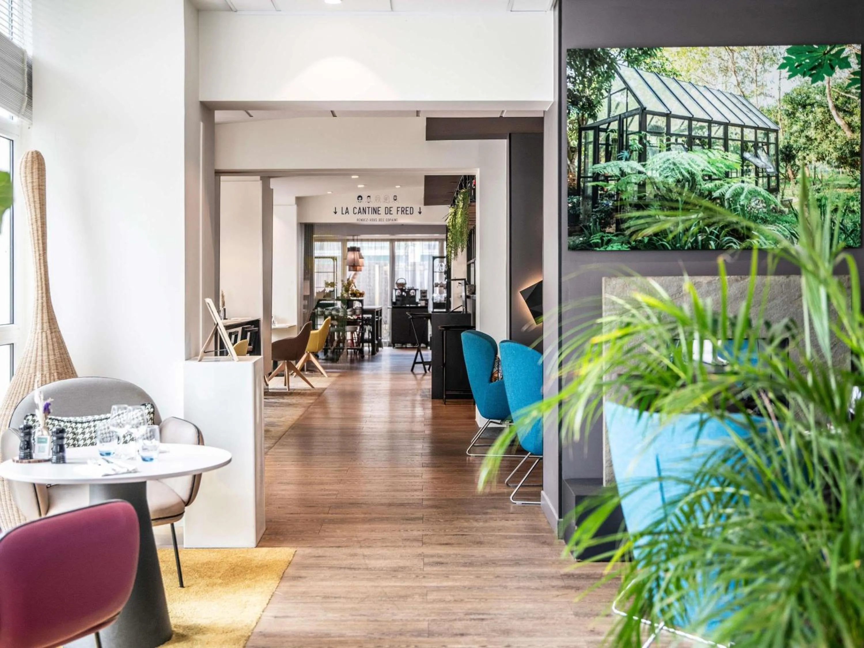 Property building in Hotel Novotel Evry Courcouronnes