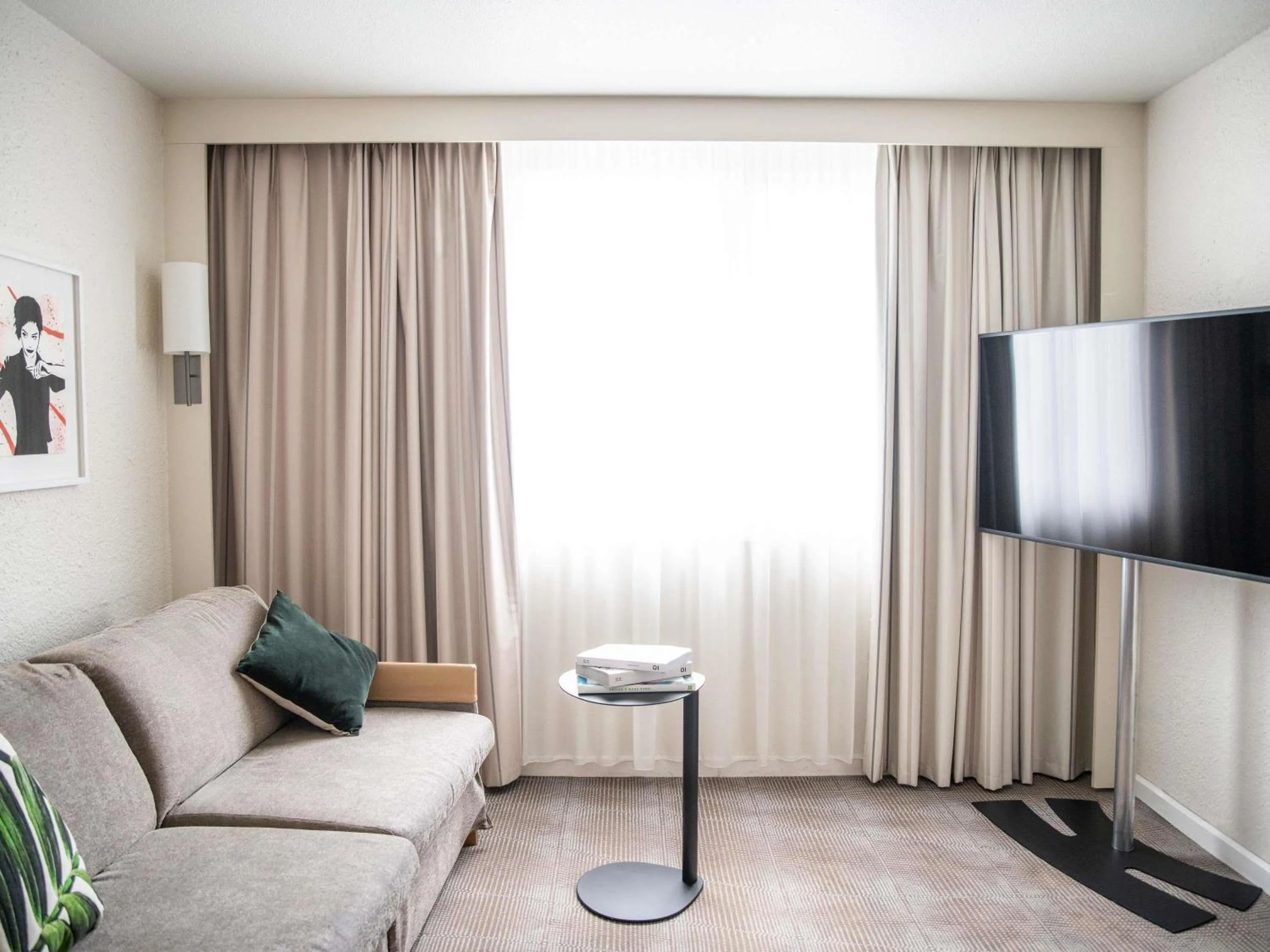 Bedroom in Hotel Novotel Evry Courcouronnes