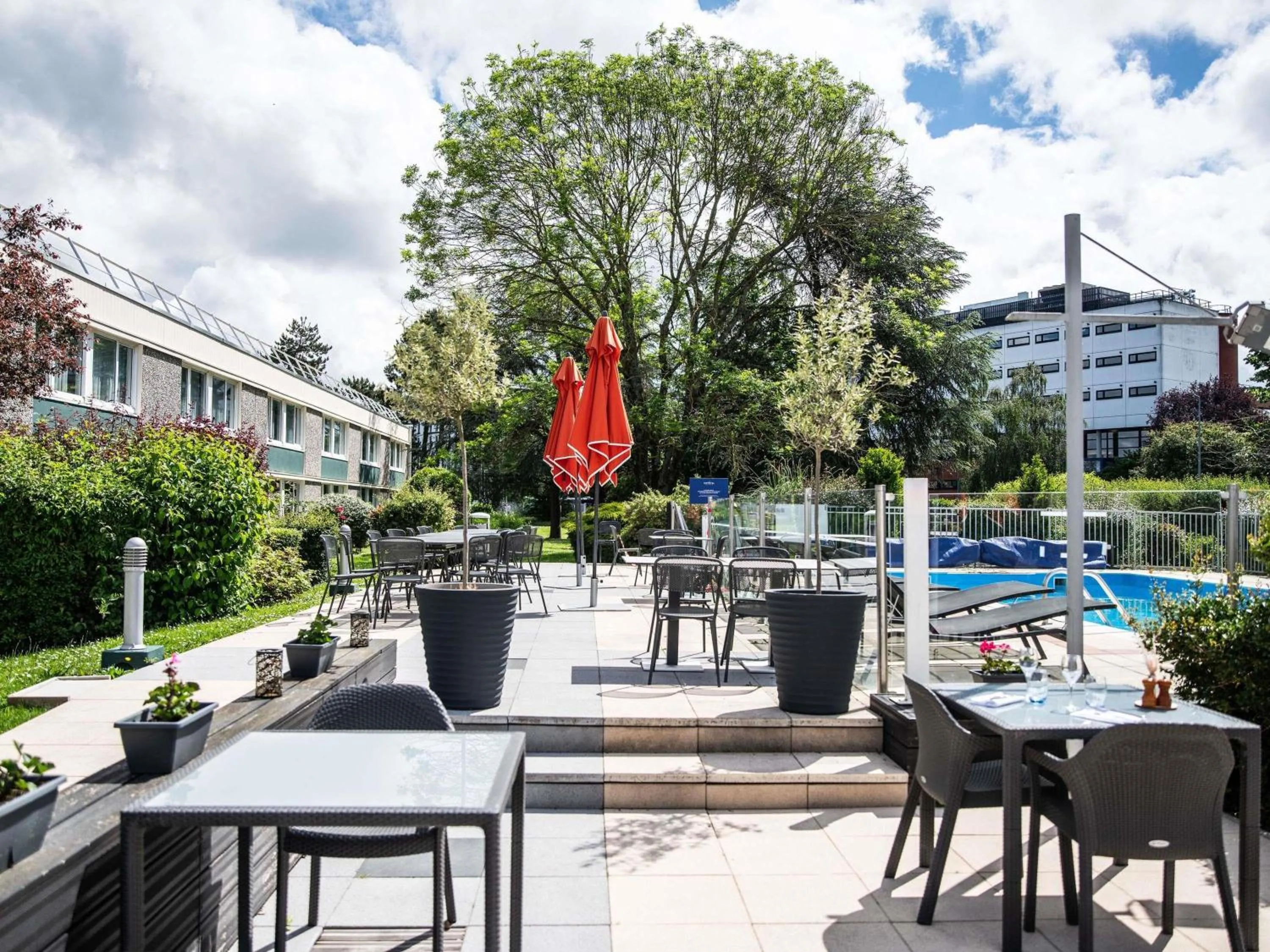Restaurant/places to eat in Hotel Novotel Evry Courcouronnes
