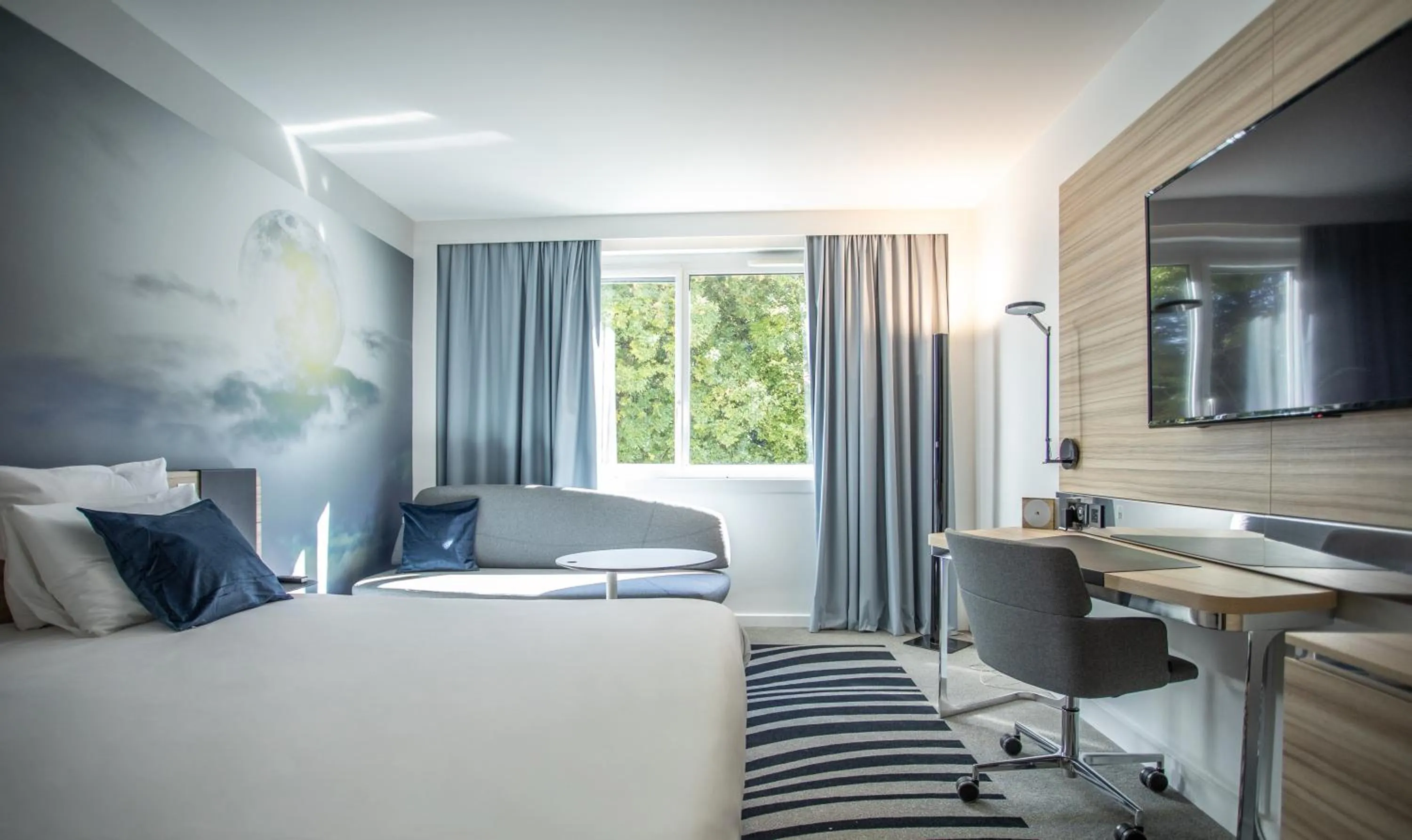 Bedroom, Bed in Novotel Valence Sud