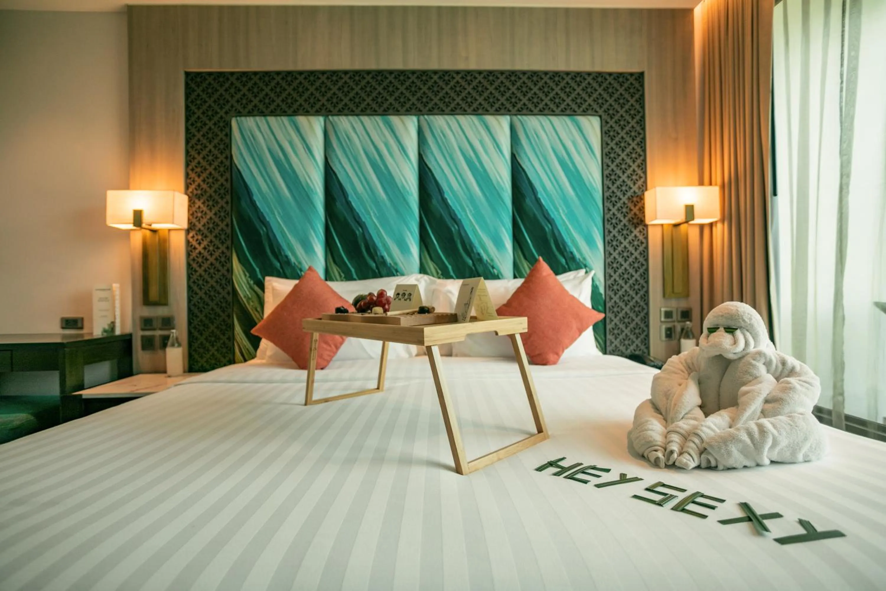 Bed in SKYVIEW Resort Phuket Patong Beach