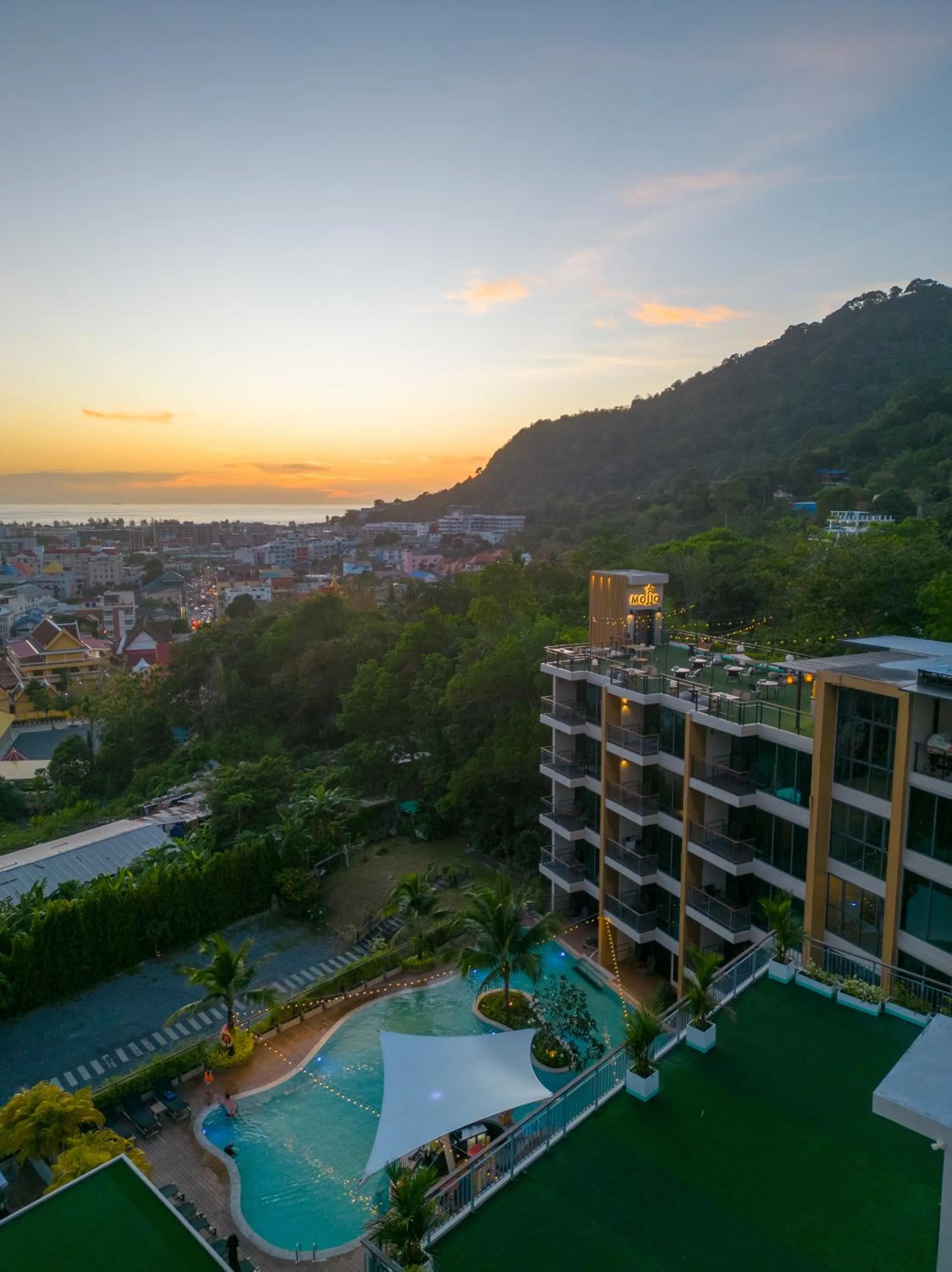 Property building in SKYVIEW Resort Phuket Patong Beach