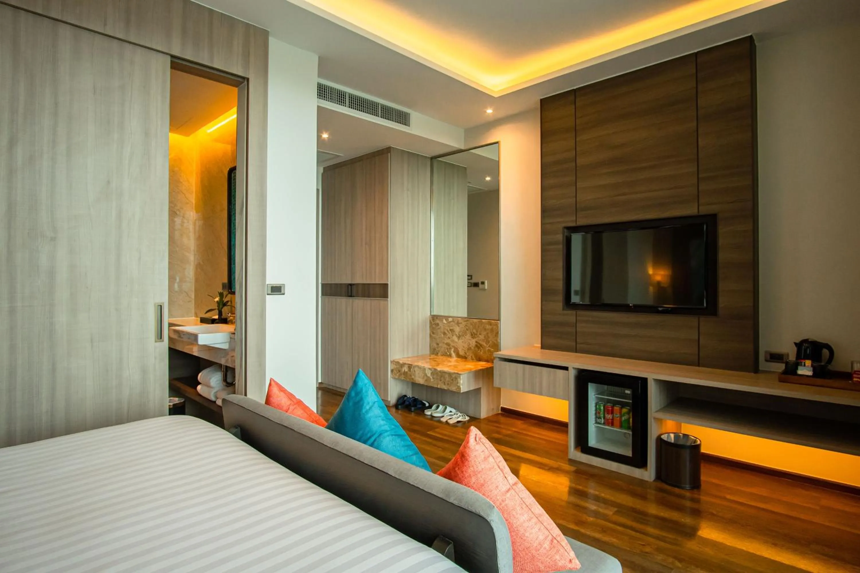 Bed in SKYVIEW Resort Phuket Patong Beach
