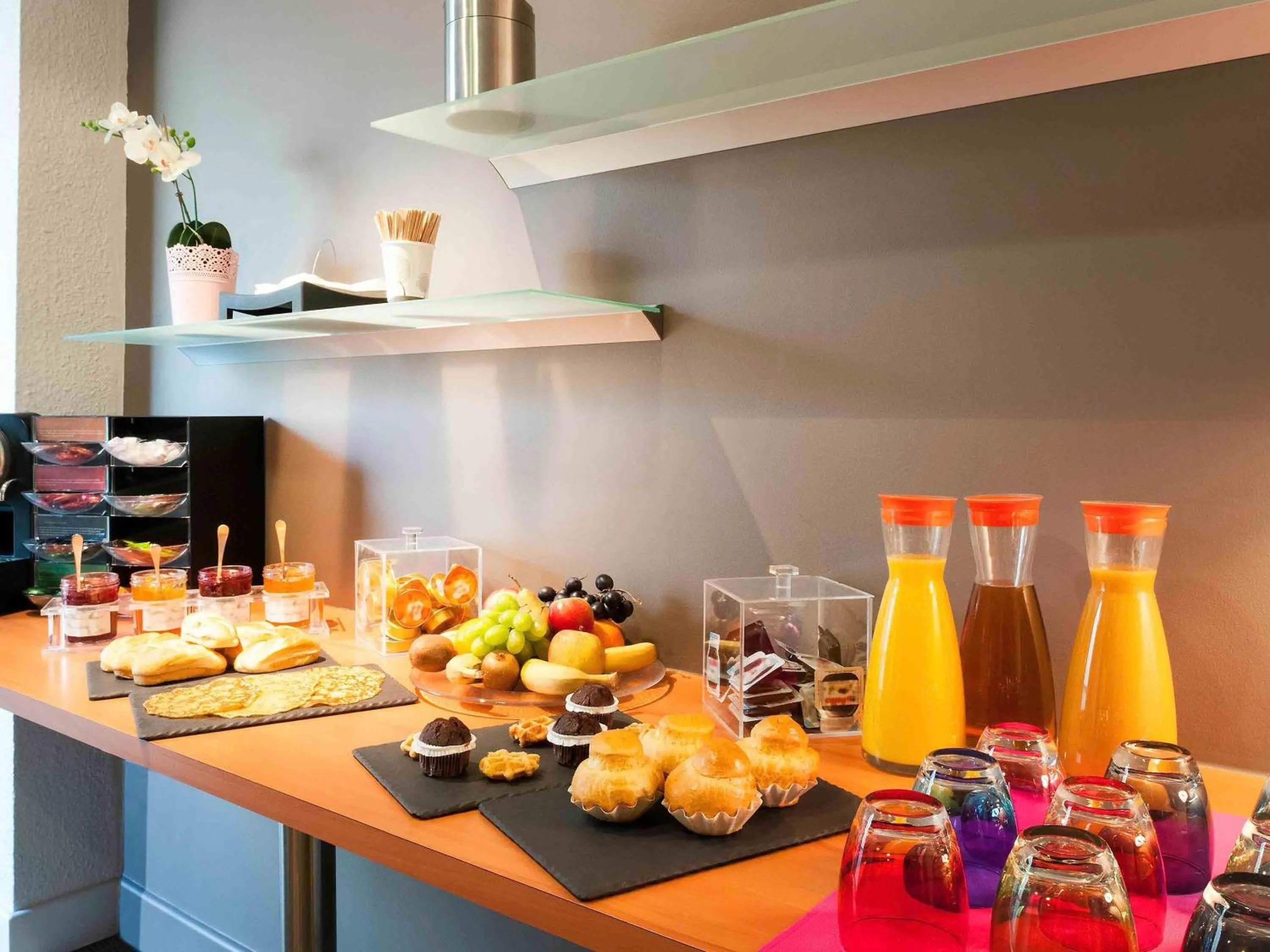 Meeting/conference room in Hôtel Novotel Valenciennes