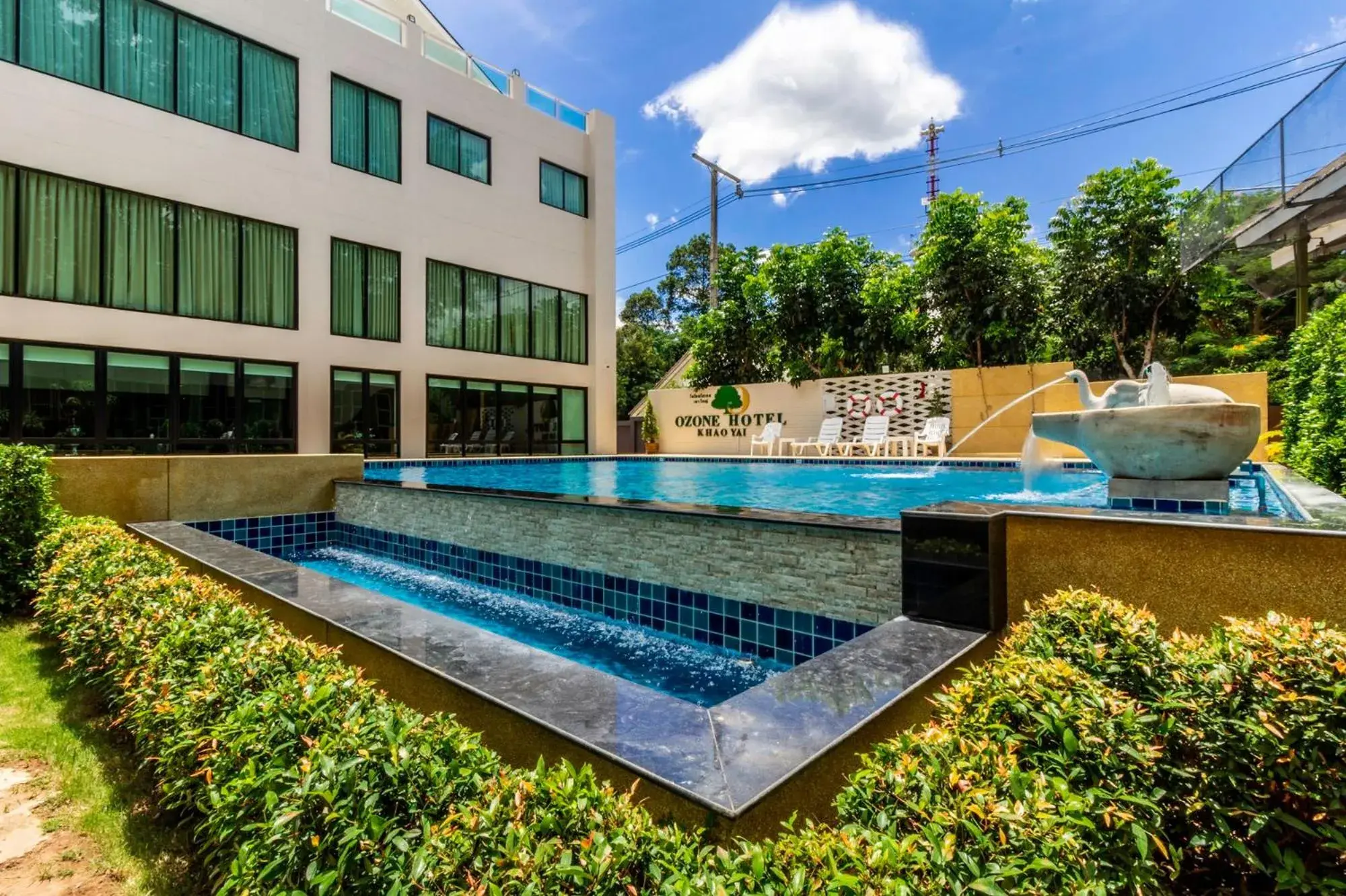 Swimming pool in Ozone Hotel Khao Yai Swimming pool in Ozone Hotel Khao Yai