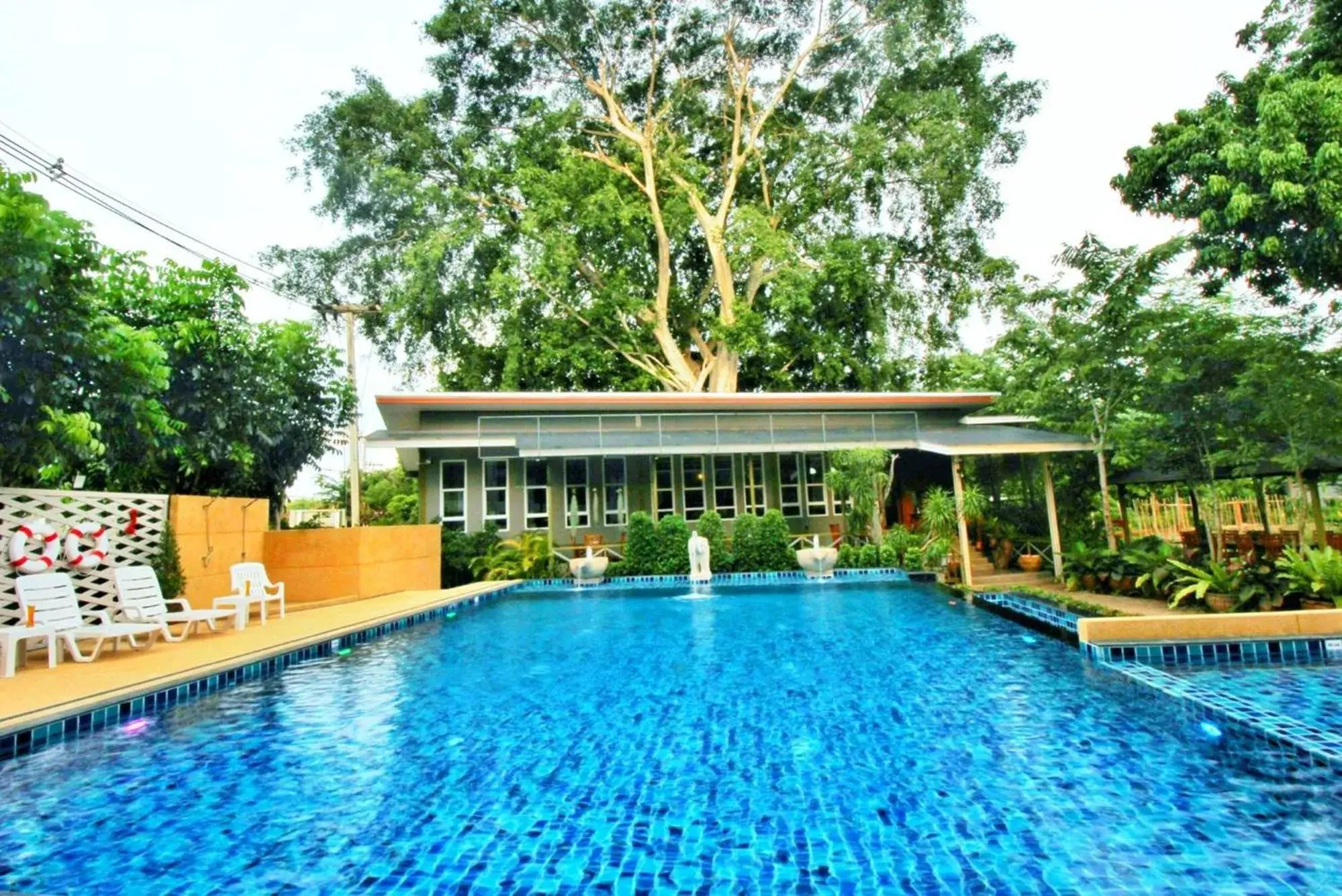 Swimming pool in Ozone Hotel Khao Yai Swimming pool in Ozone Hotel Khao Yai