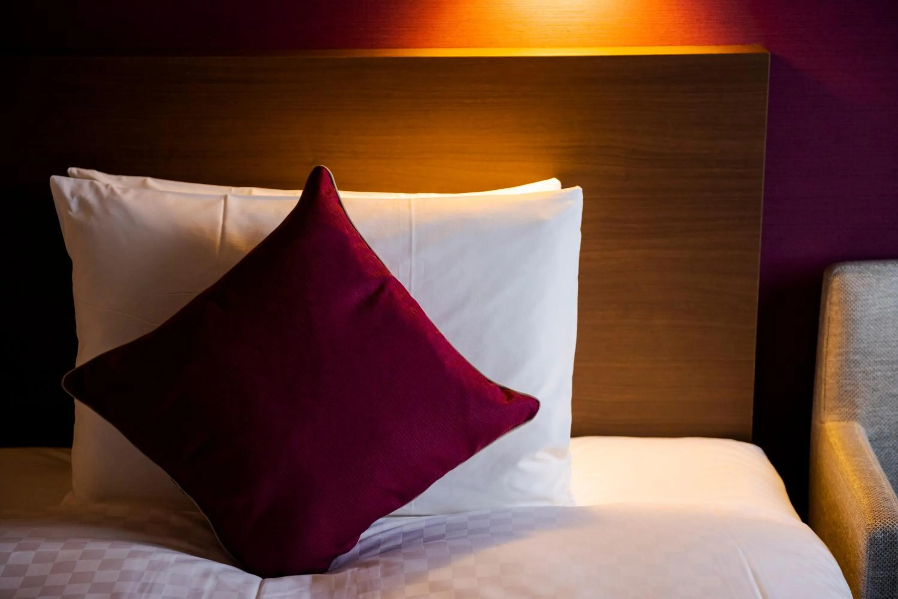 Bed in Best Western Plus Fukuoka Tenjin-minami