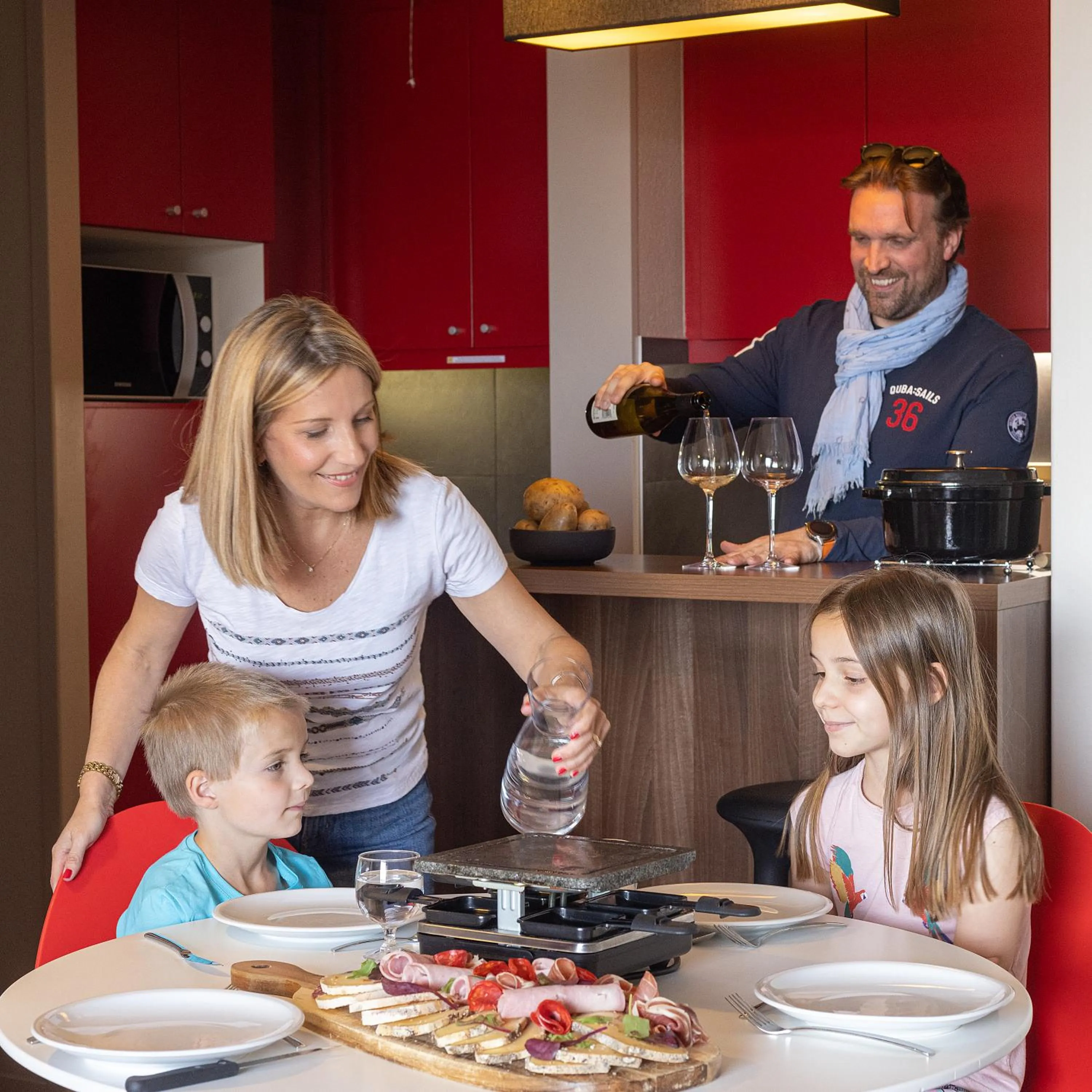 Family in Aparthotel Adagio Toulouse Centre Ramblas