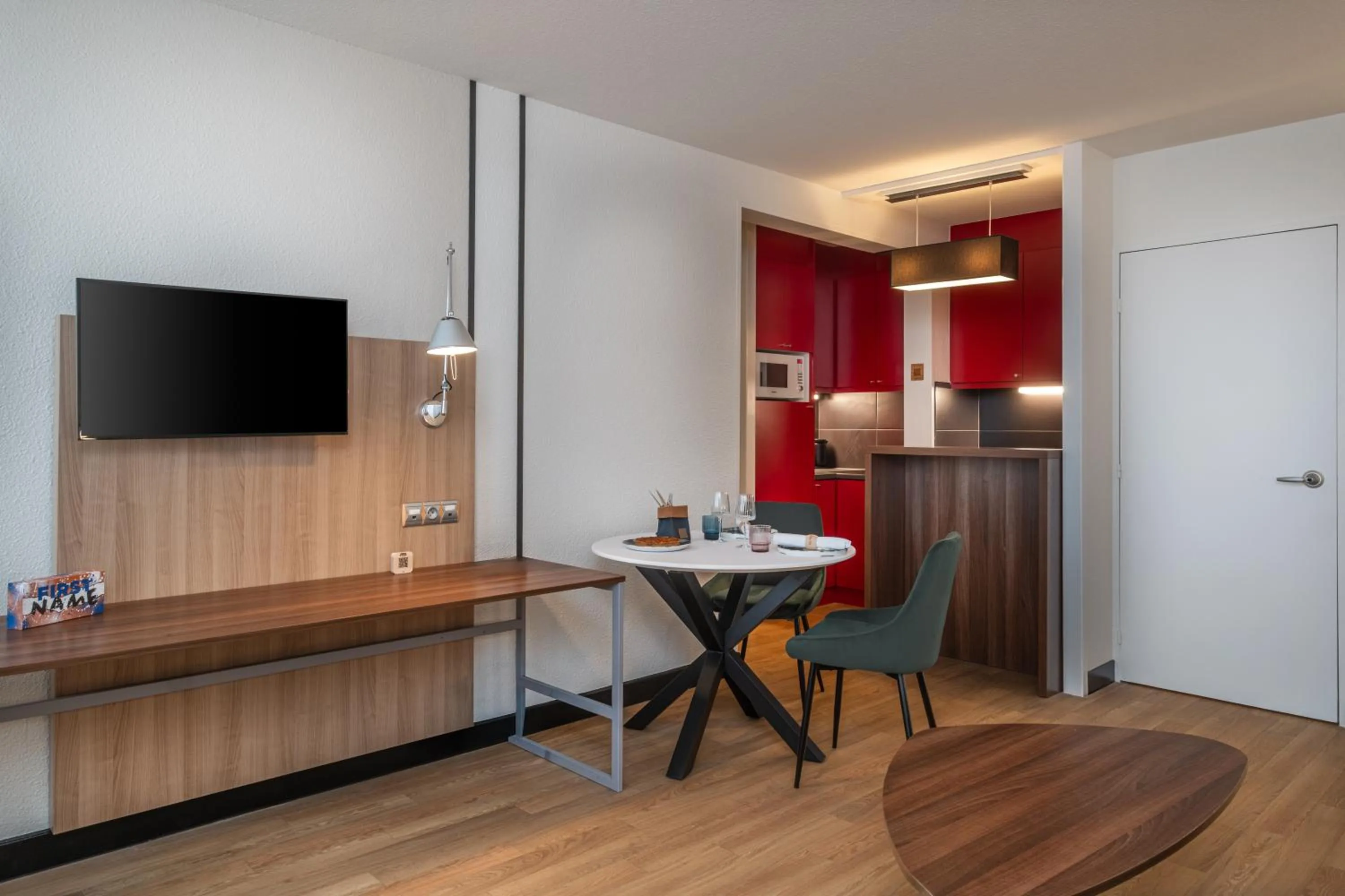 Living room in FirstName Toulouse Résidence