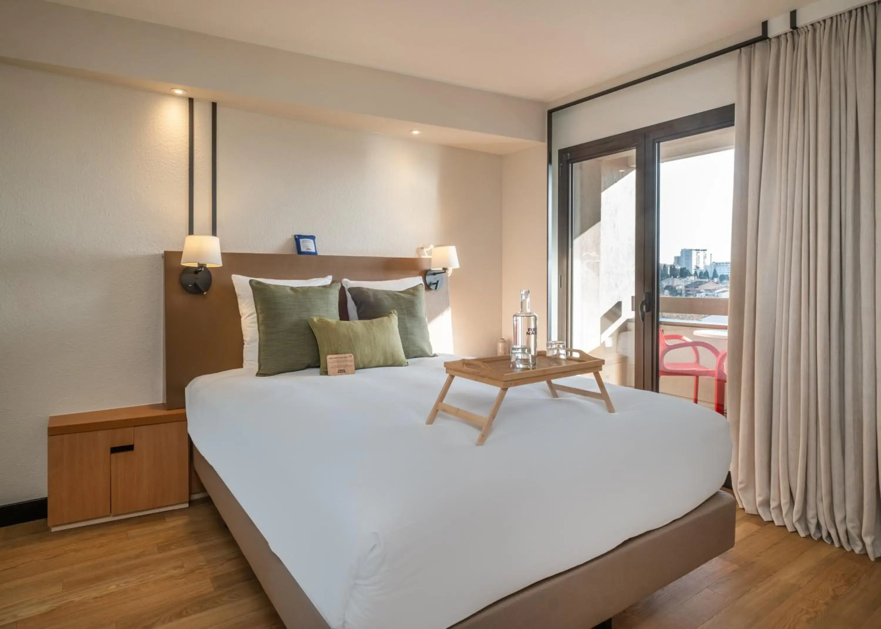 Bedroom, Bed in FirstName Toulouse Résidence Bedroom, Bed in FirstName Toulouse Résidence