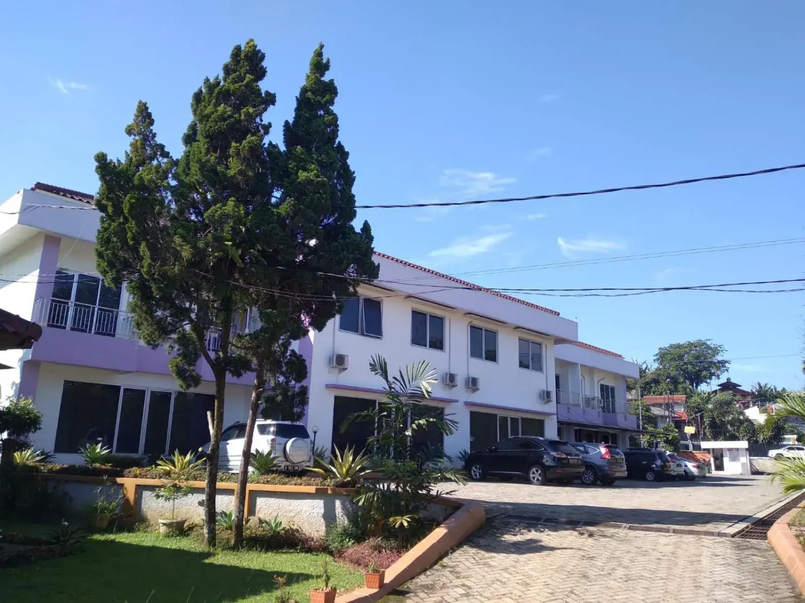 Property building in HOTEL & WISMA BINTANG JADAYAT Property building in HOTEL & WISMA BINTANG JADAYAT