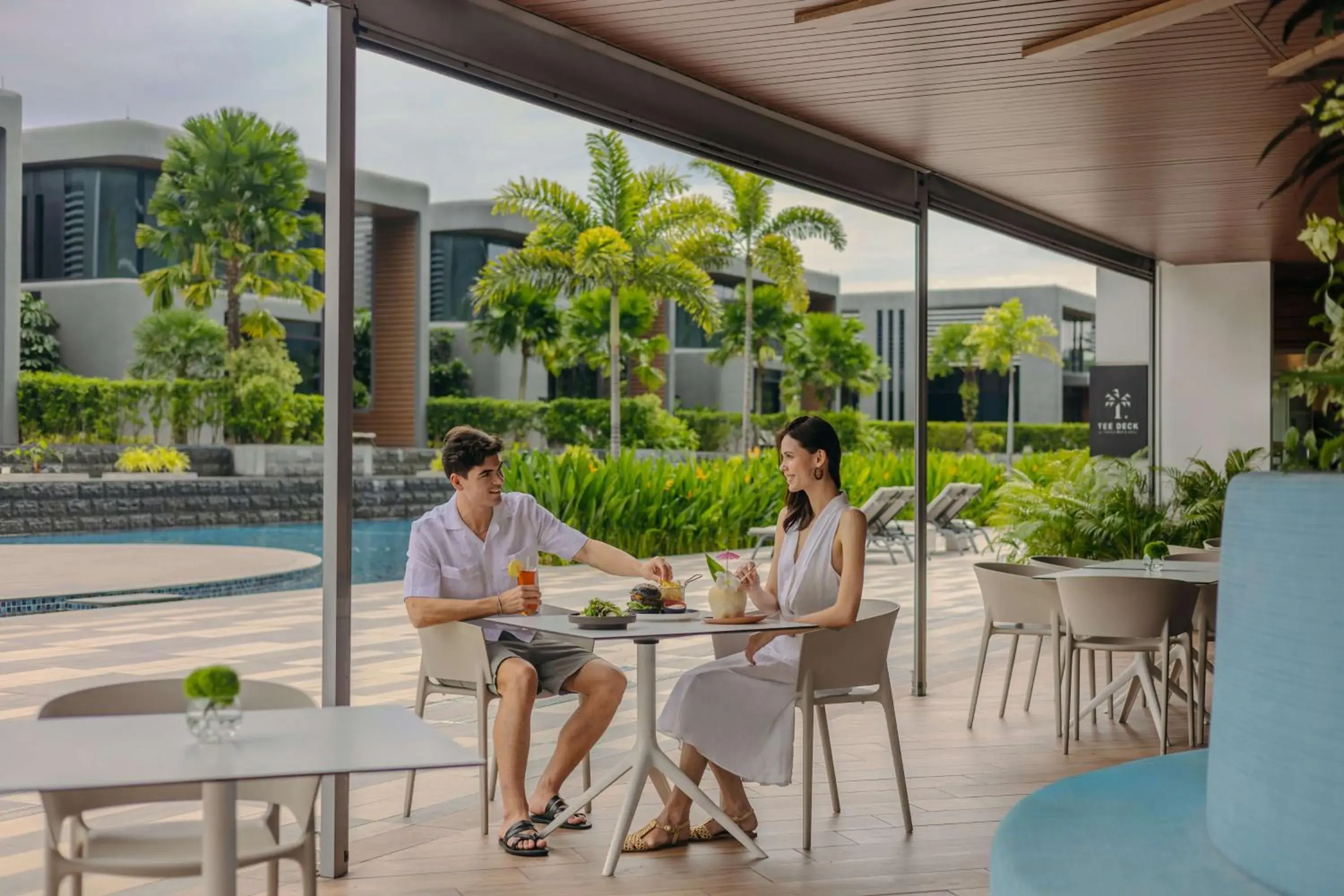 Food and drinks in Dusit Thani Laguna Singapore Food and drinks in Dusit Thani Laguna Singapore