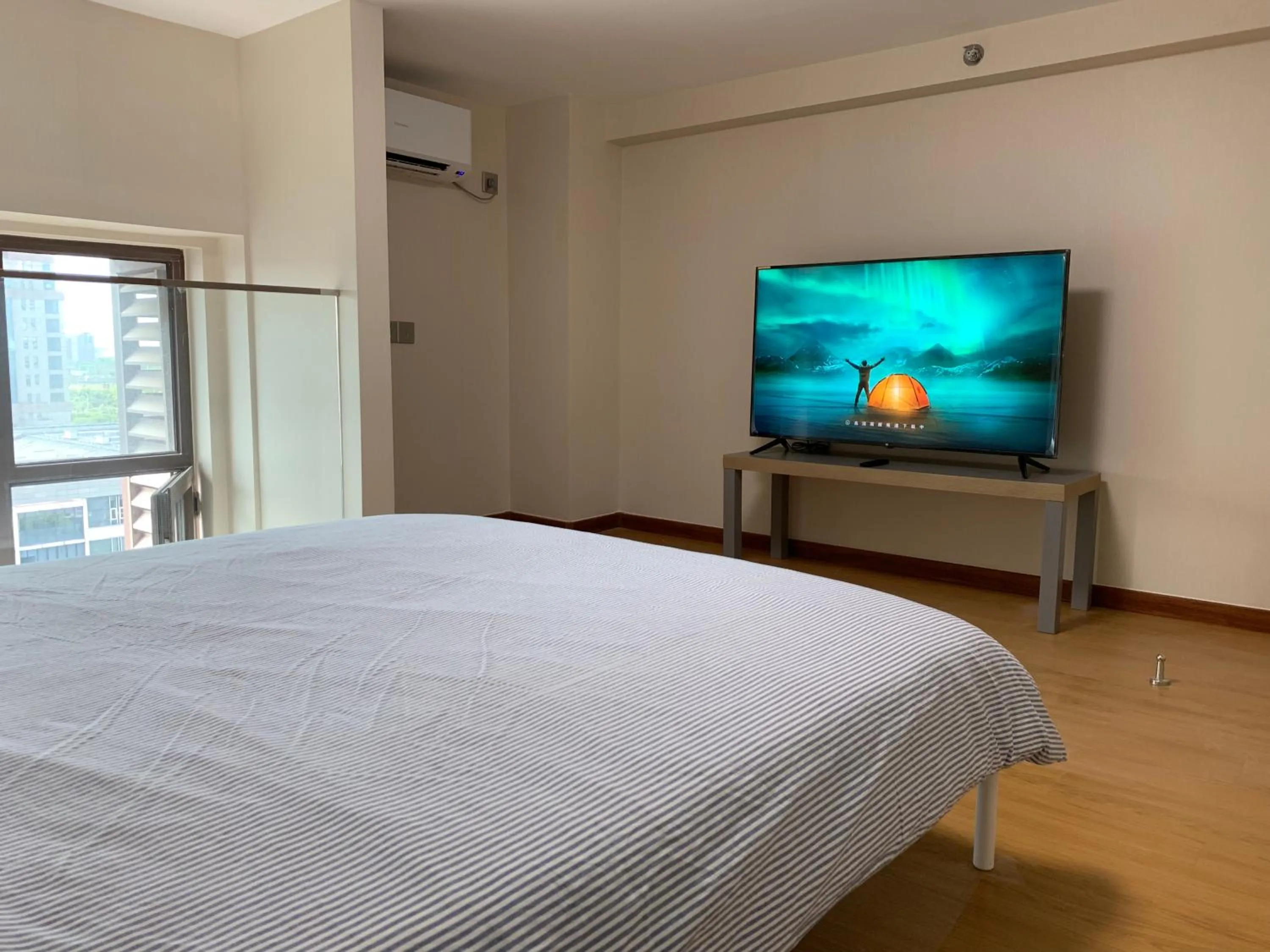 Bed in iNestin Shanghai Apt Waigaoqiao