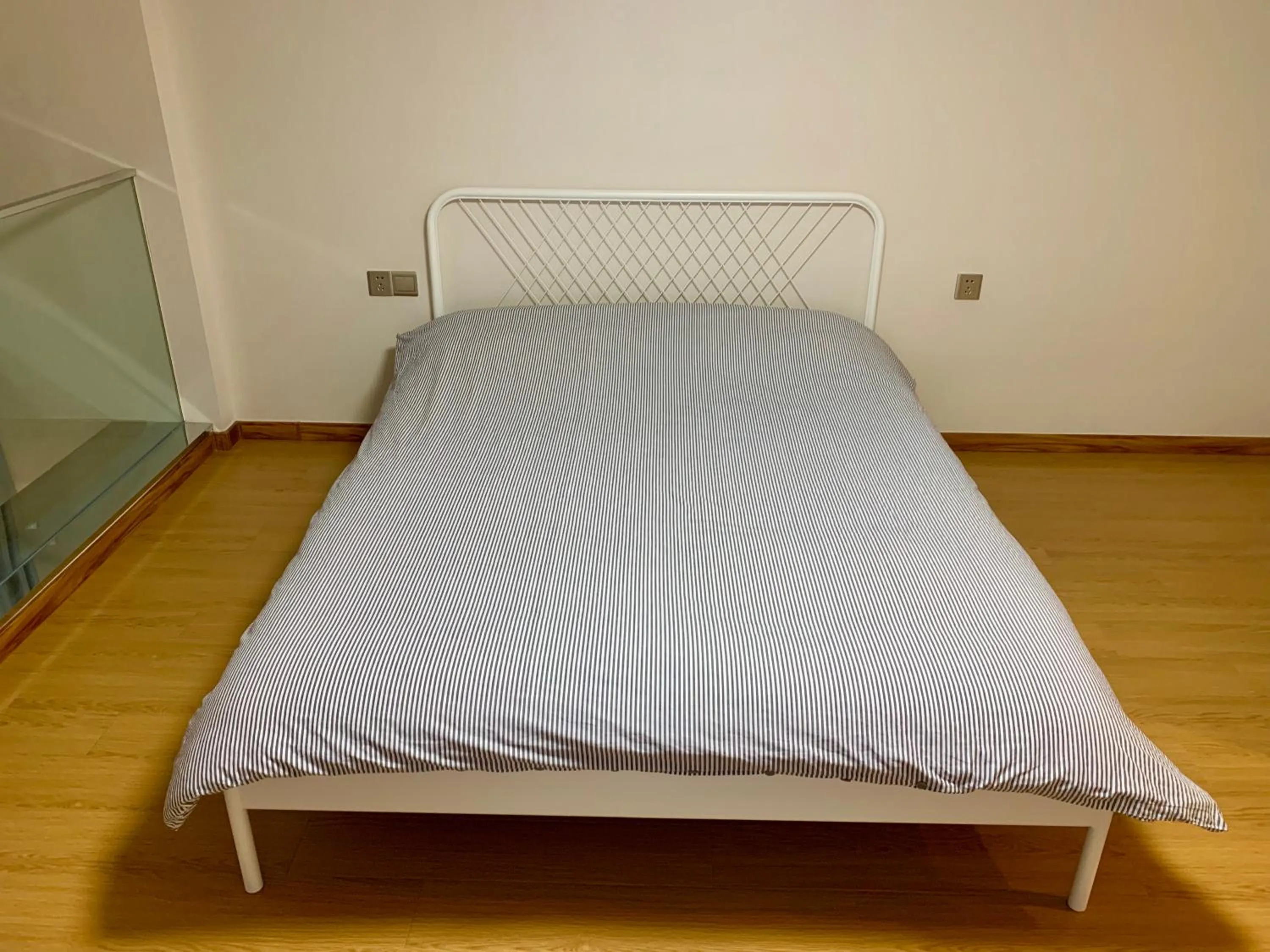 Bed in iNestin Shanghai Apt Waigaoqiao