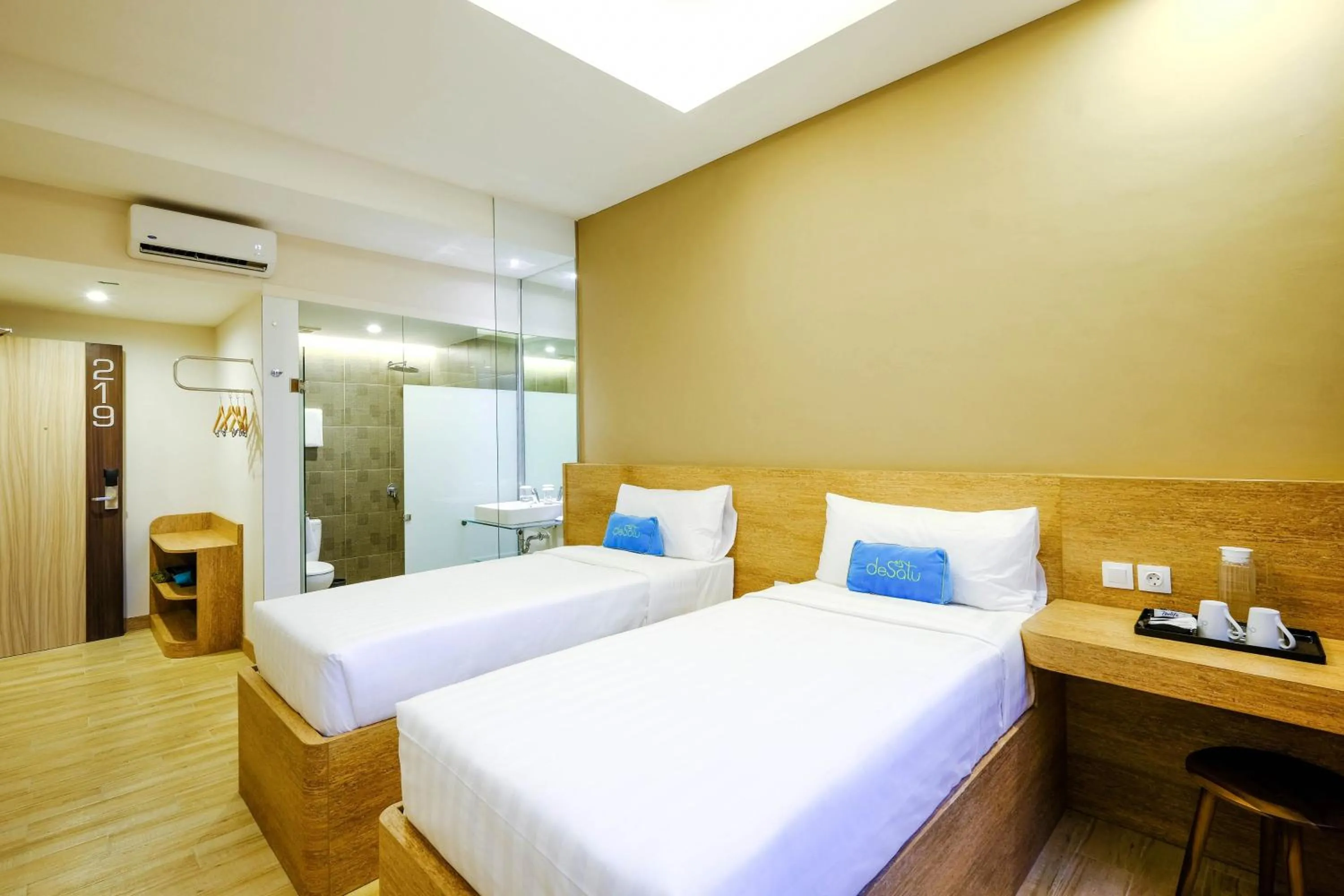 Bed in Desatu Hotel