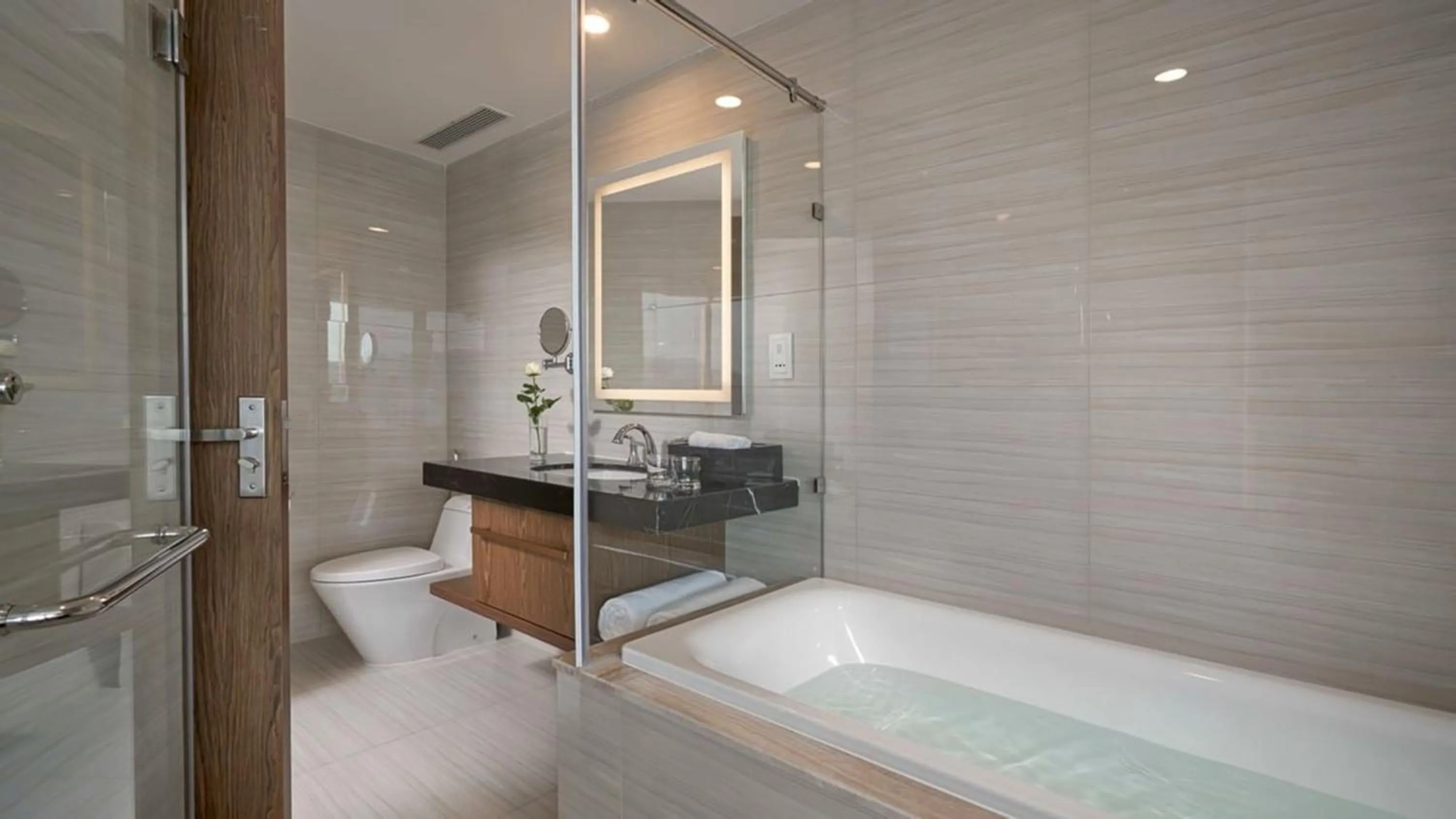 Handy Panorama Nha Trang Condotel